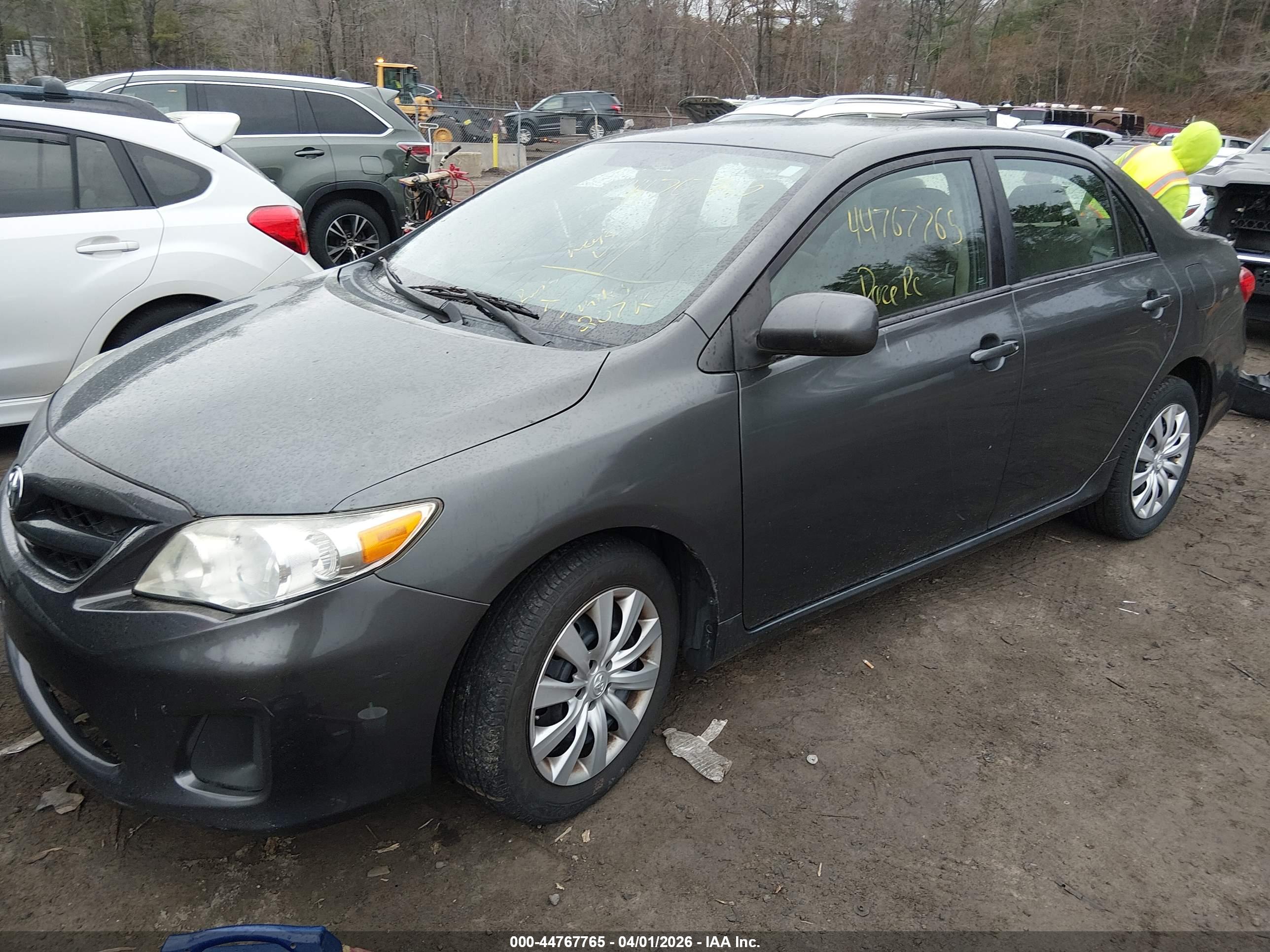TOYOTA COROLLA image 2