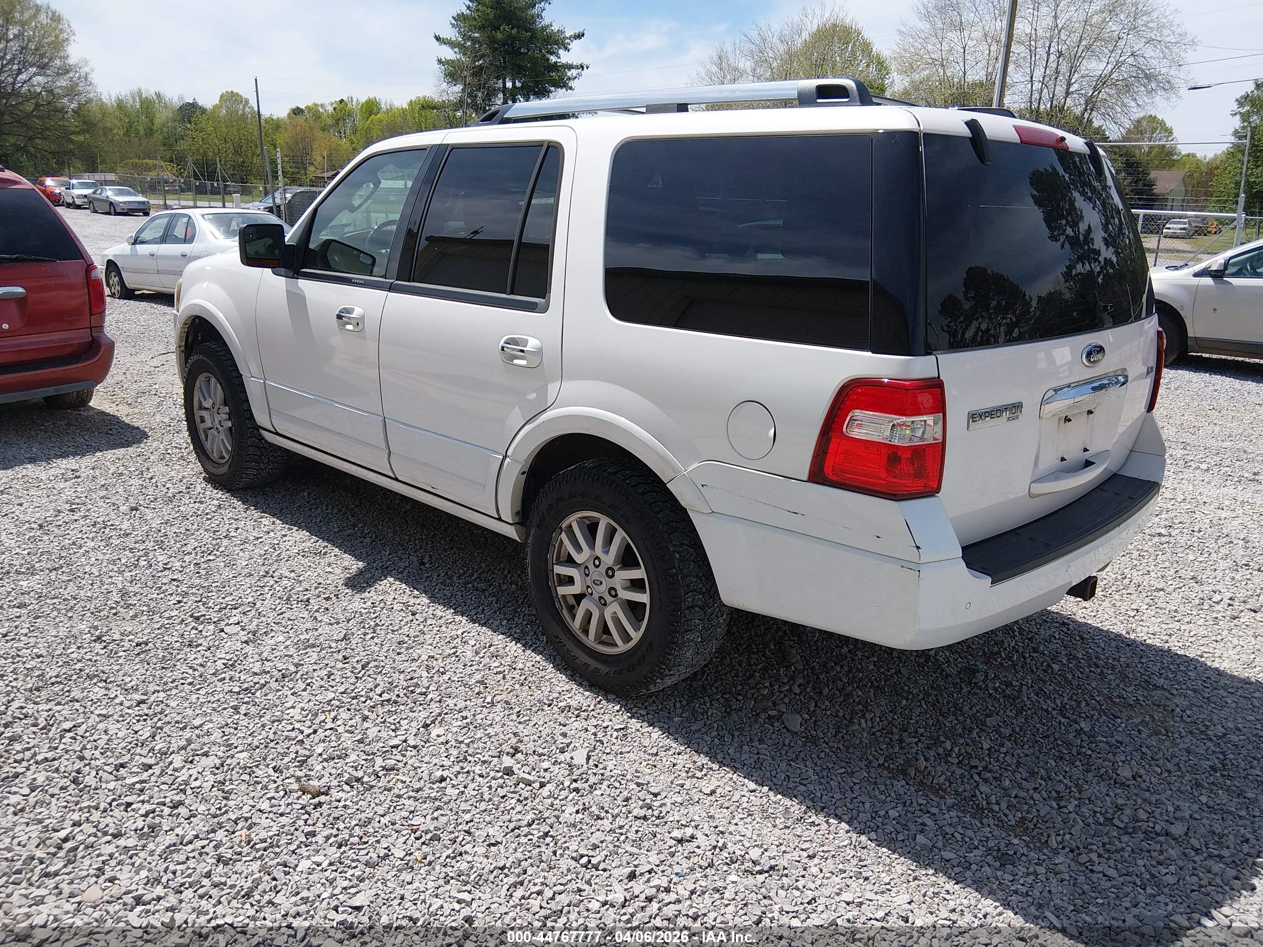 FORD EXPEDITION image 3