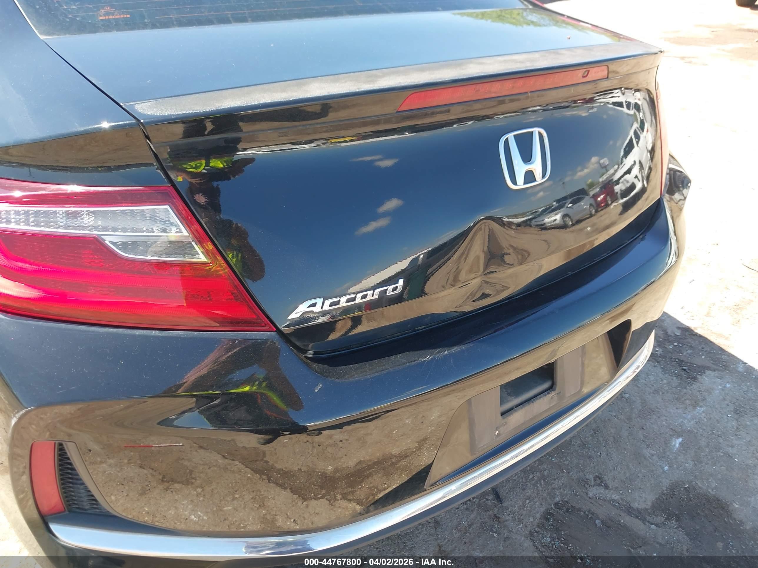 HONDA ACCORD image 6