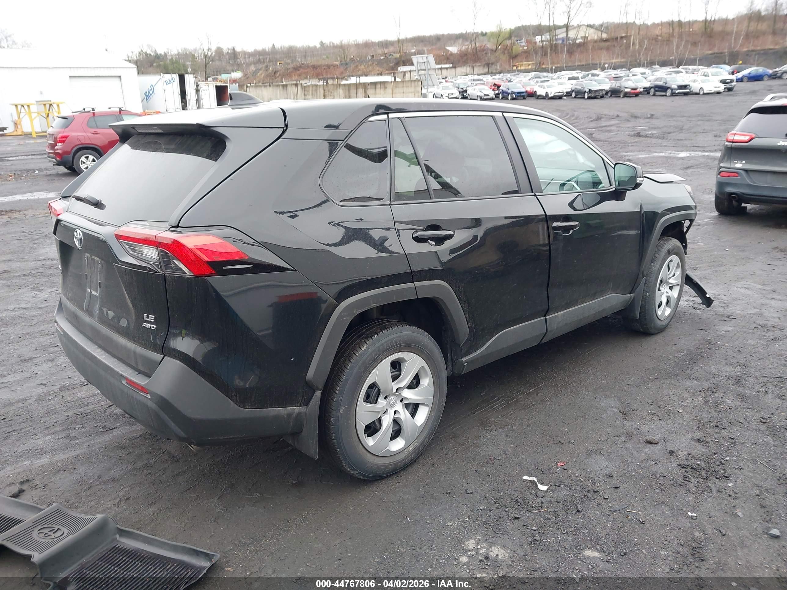 TOYOTA RAV4 image 4
