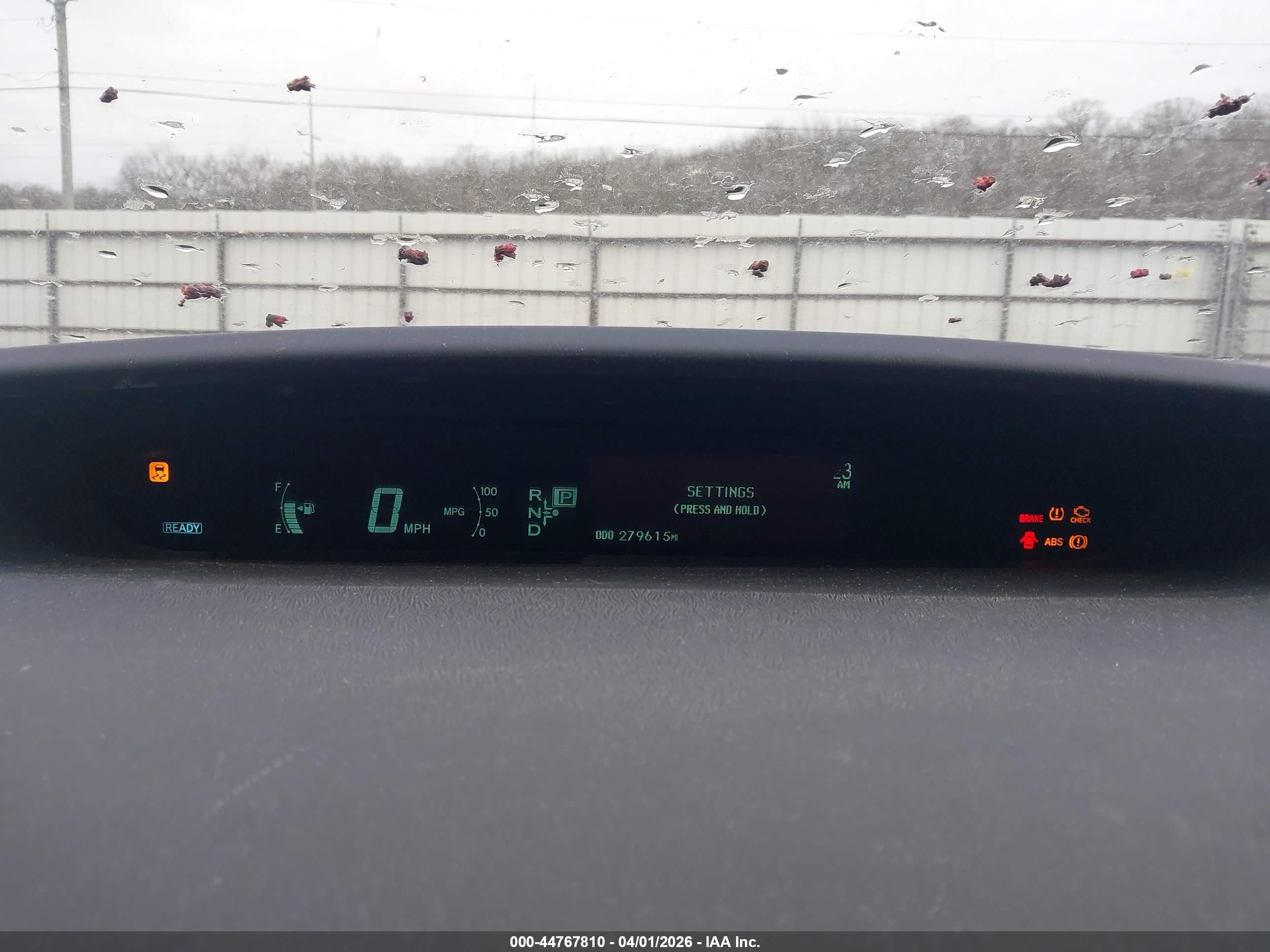 TOYOTA PRIUS image 7