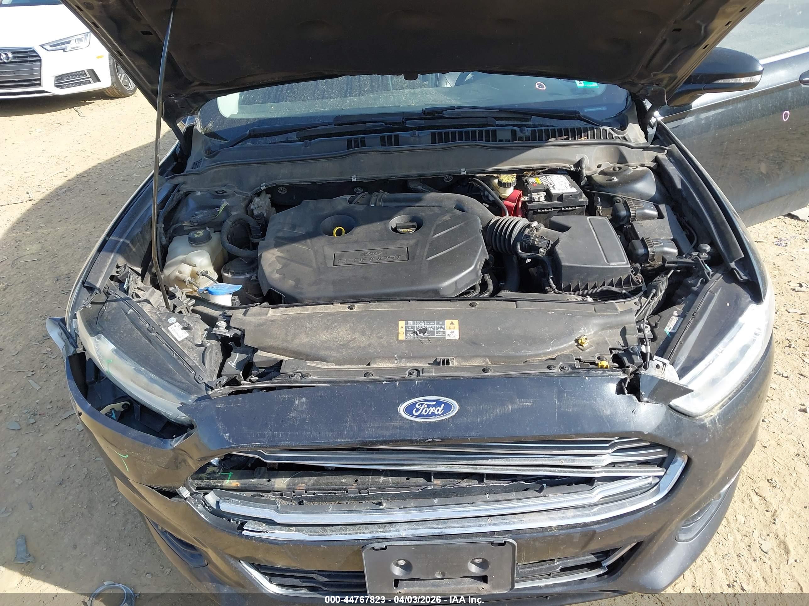 FORD FUSION image 10