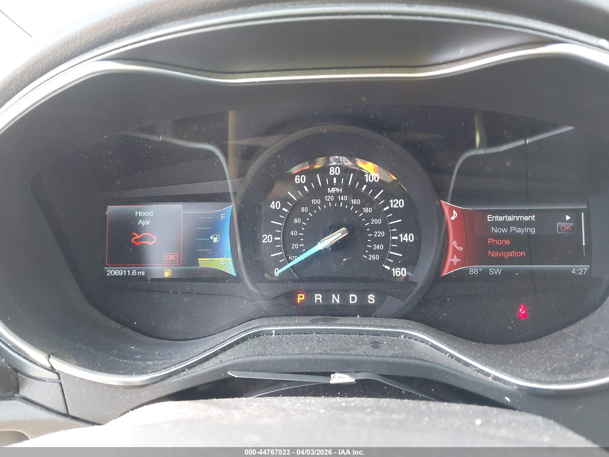 FORD FUSION image 7