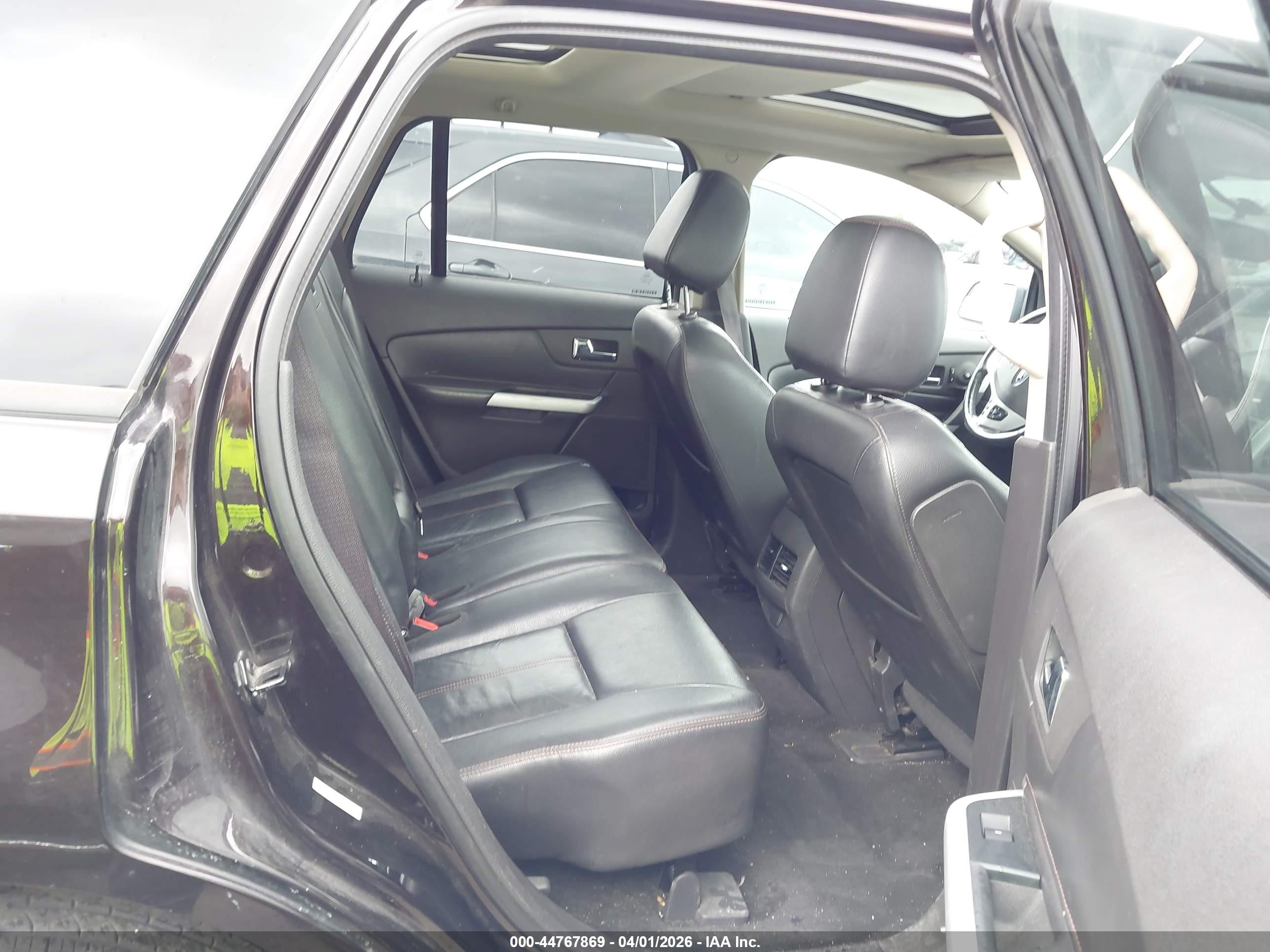 FORD EDGE image 8