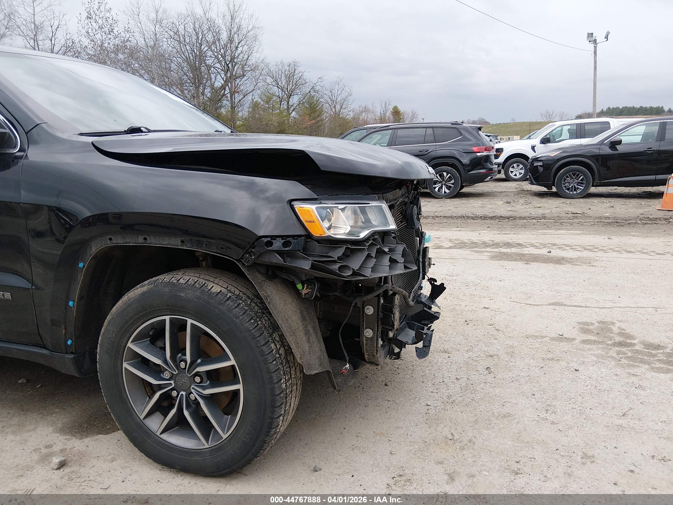 JEEP GRAND image 6