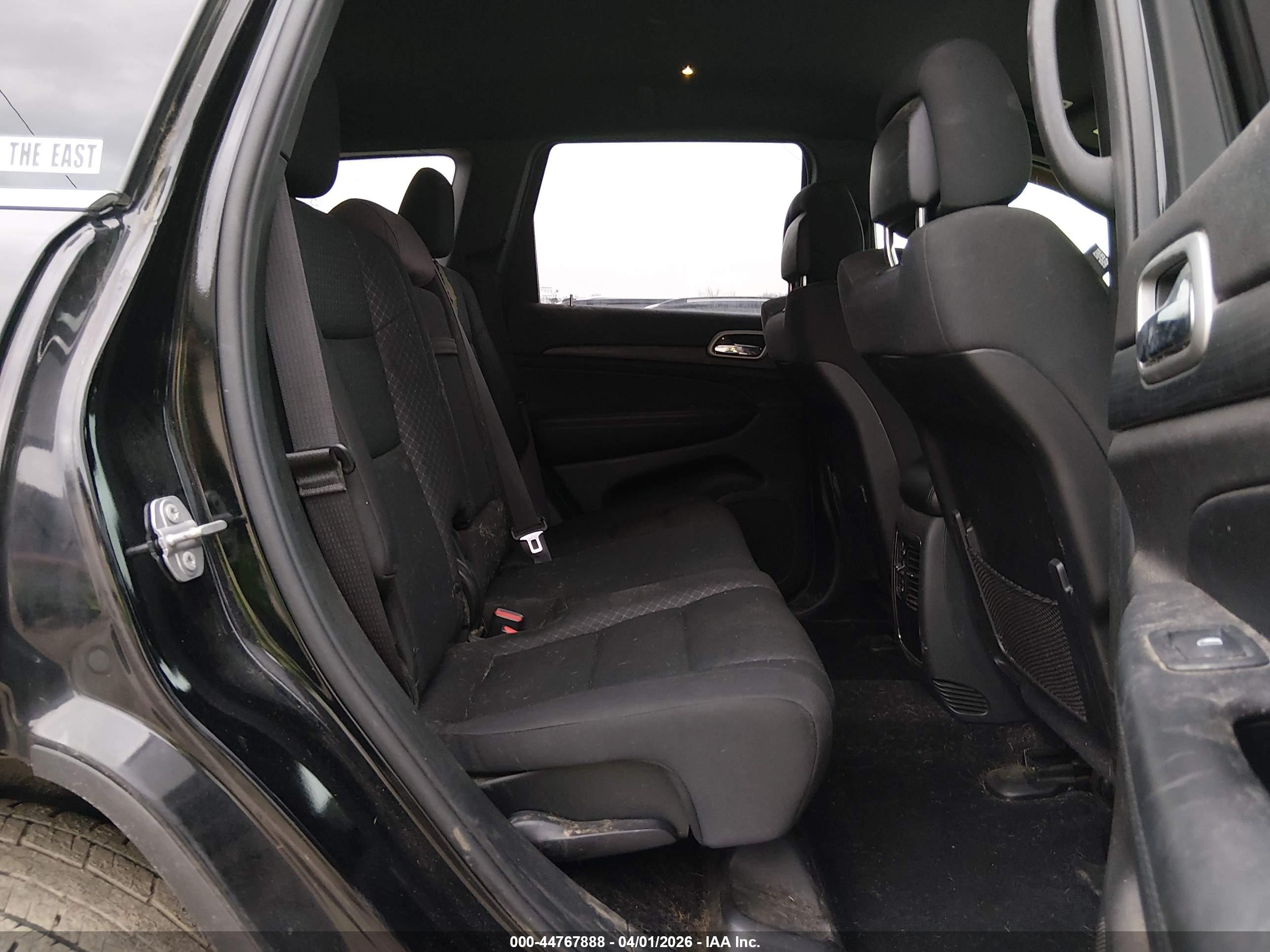 JEEP GRAND image 8