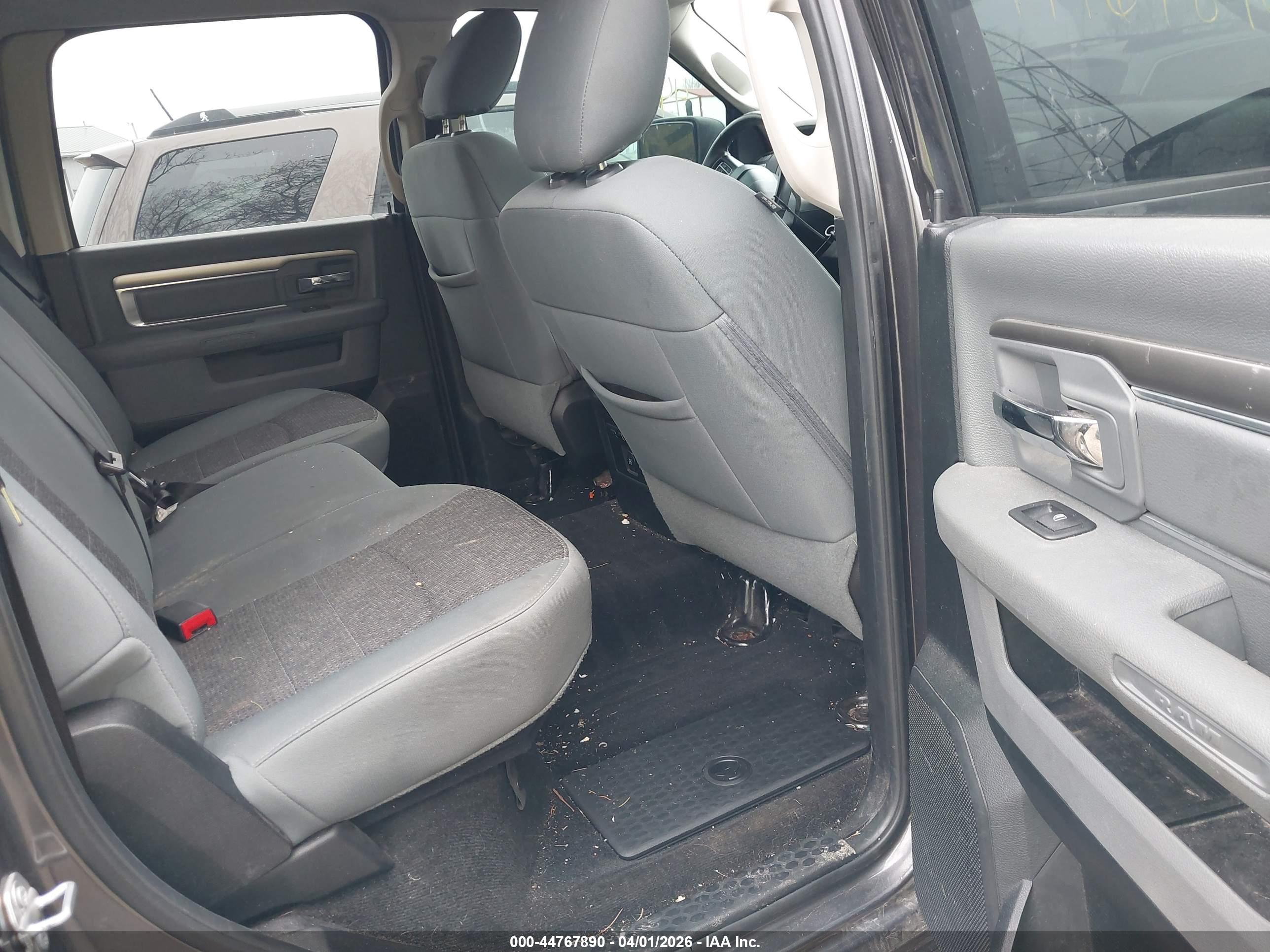 RAM 1500 image 8