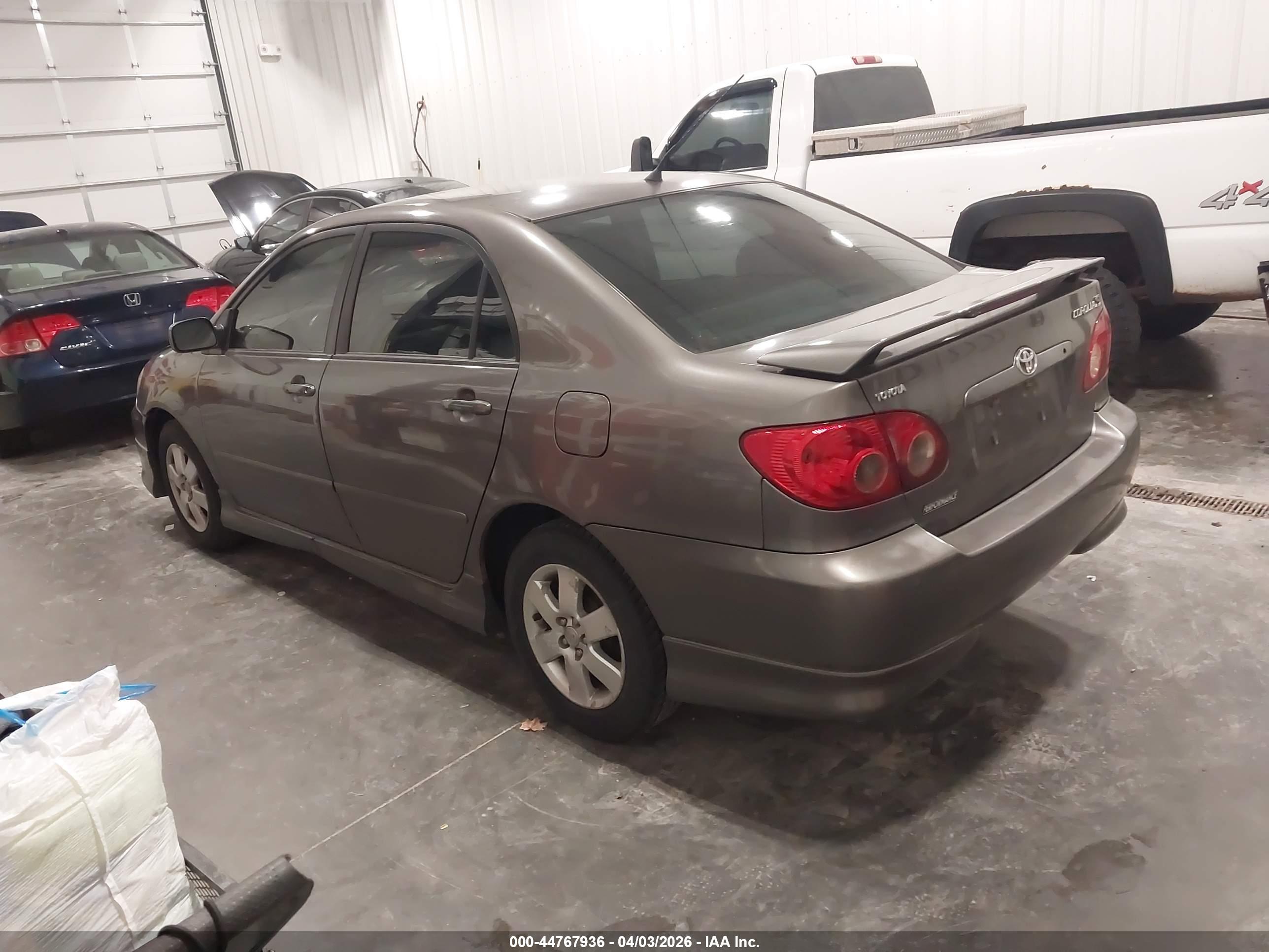 TOYOTA COROLLA image 3