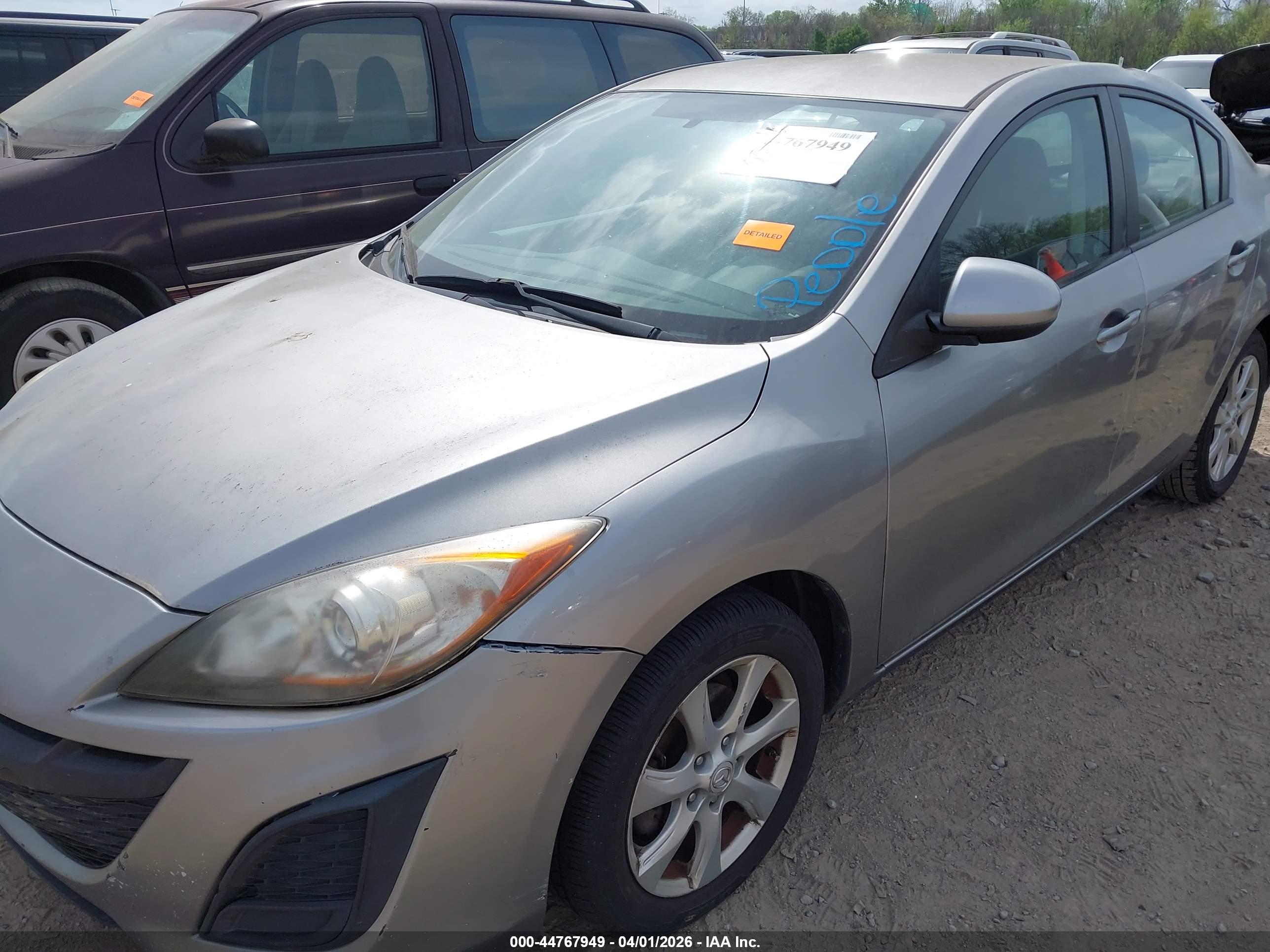 MAZDA MAZDA3 image 6