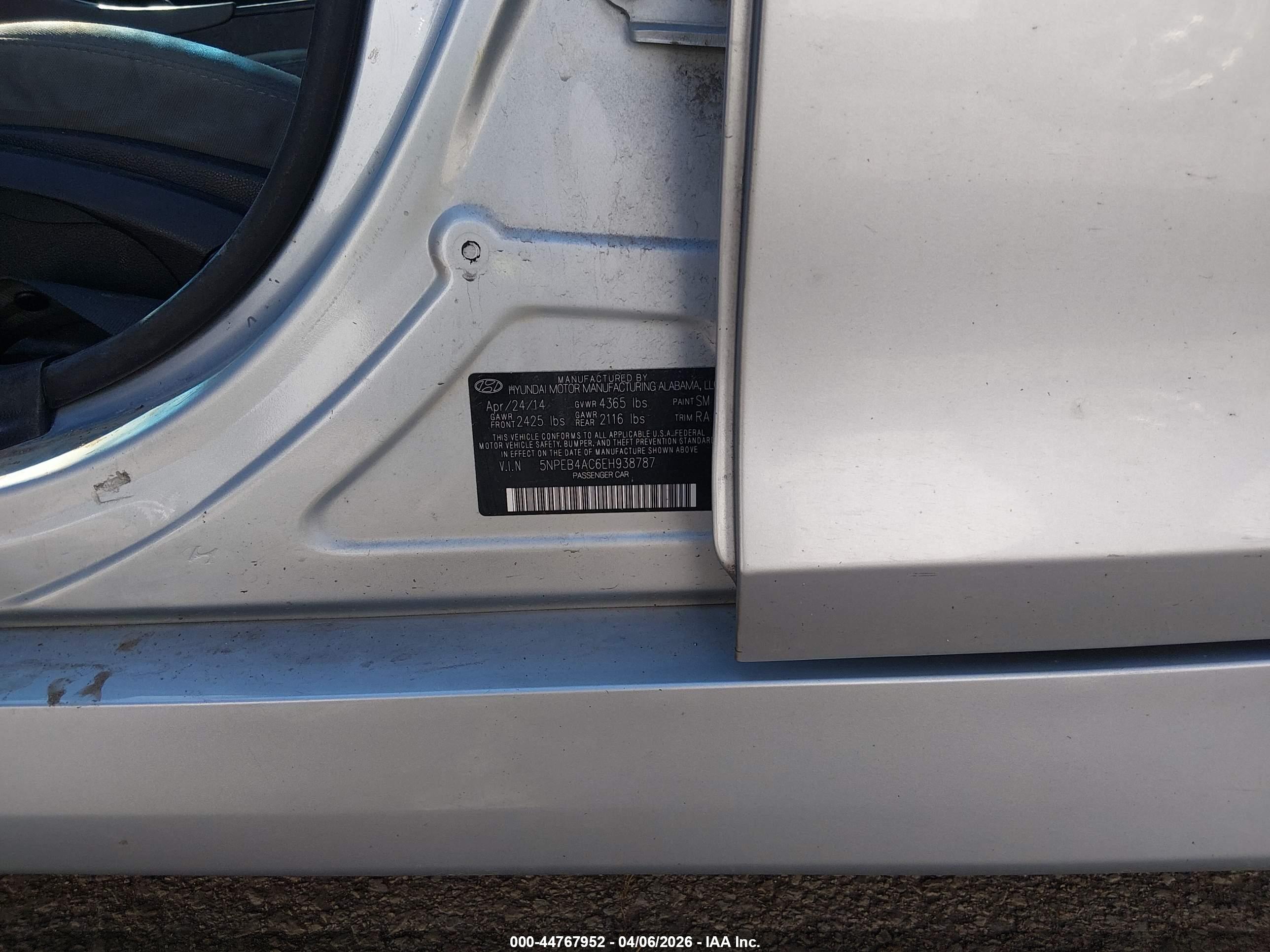 HYUNDAI SONATA image 9