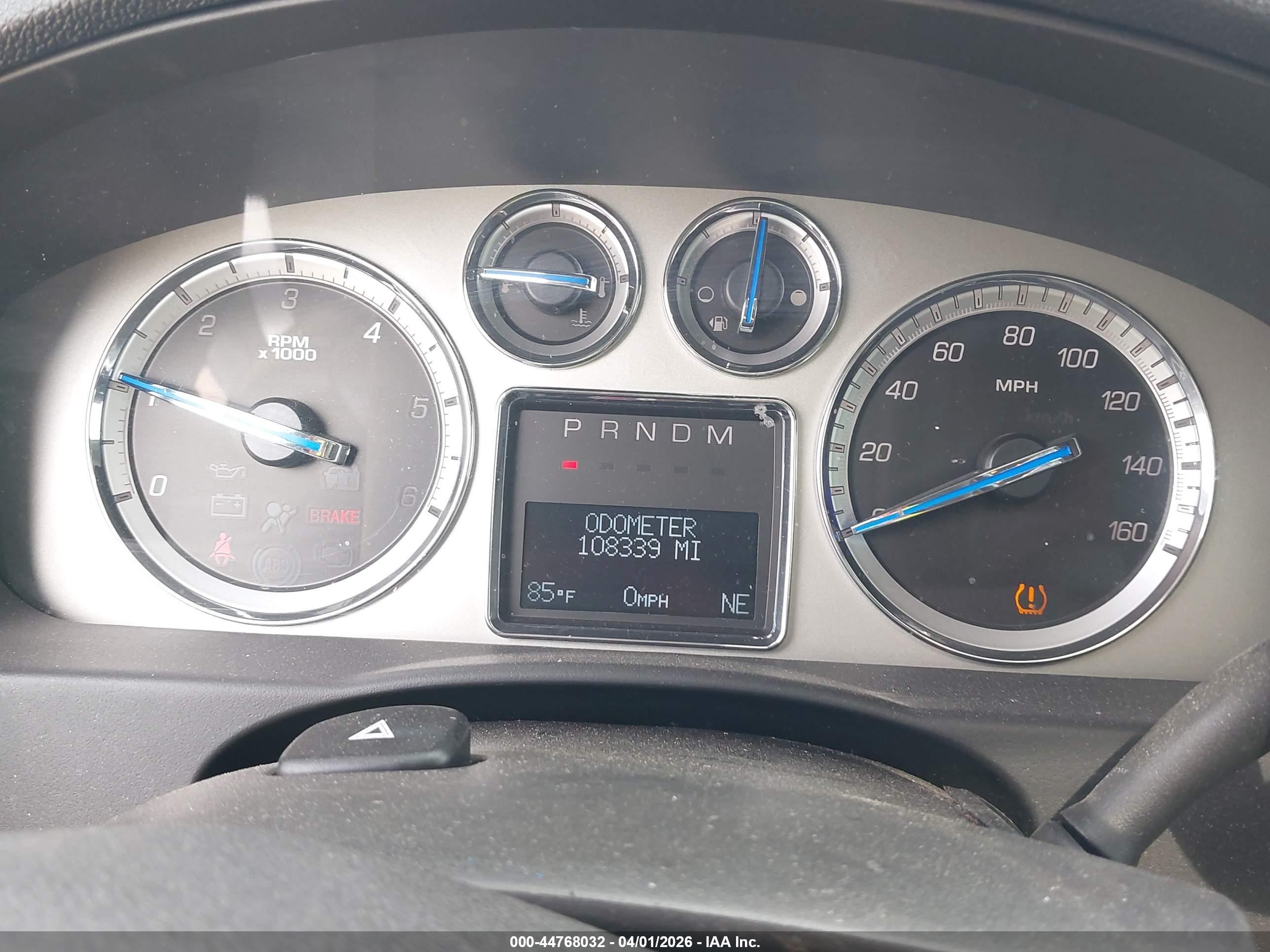 CADILLAC ESCALADE image 7