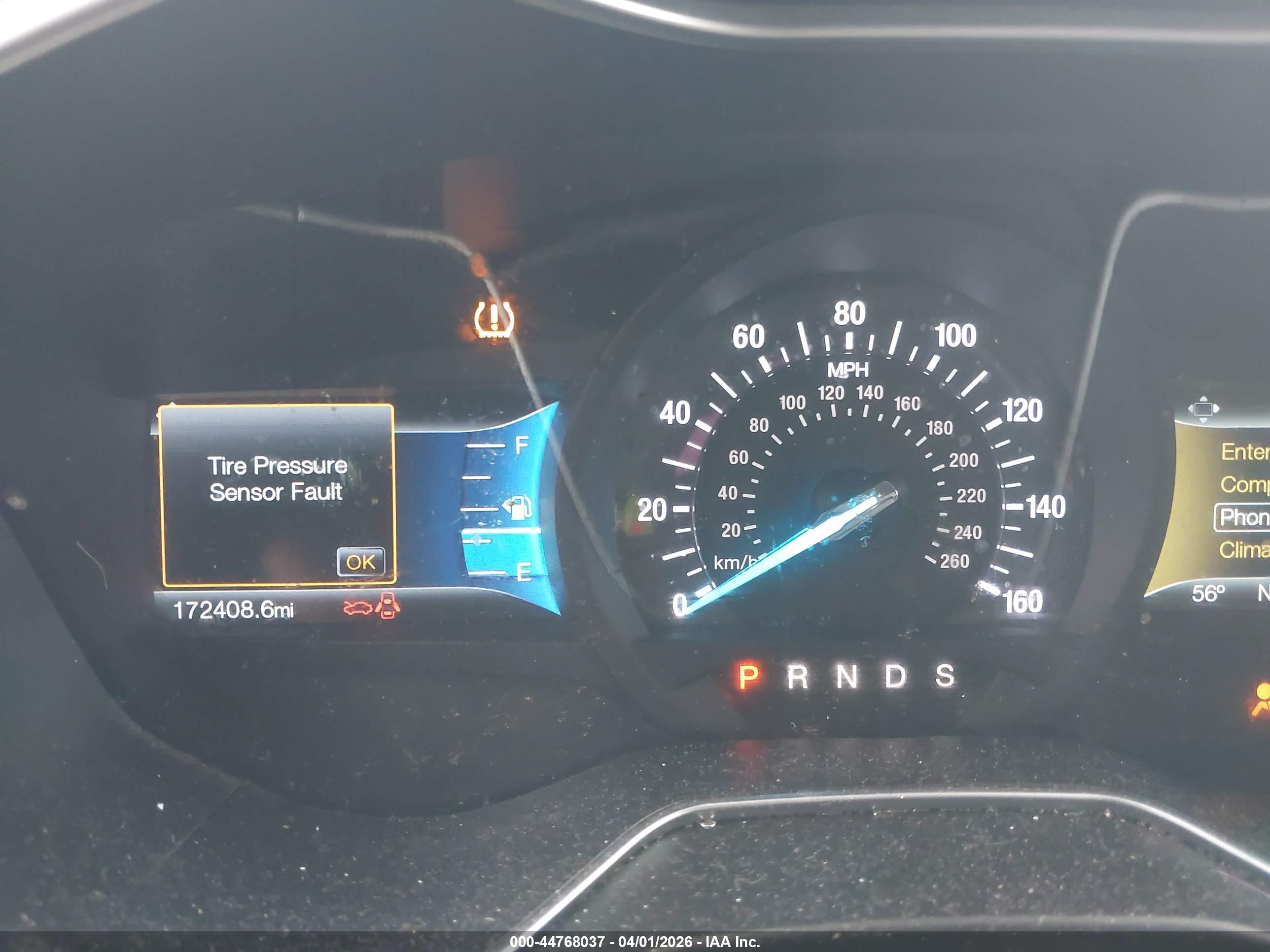 FORD FUSION image 7