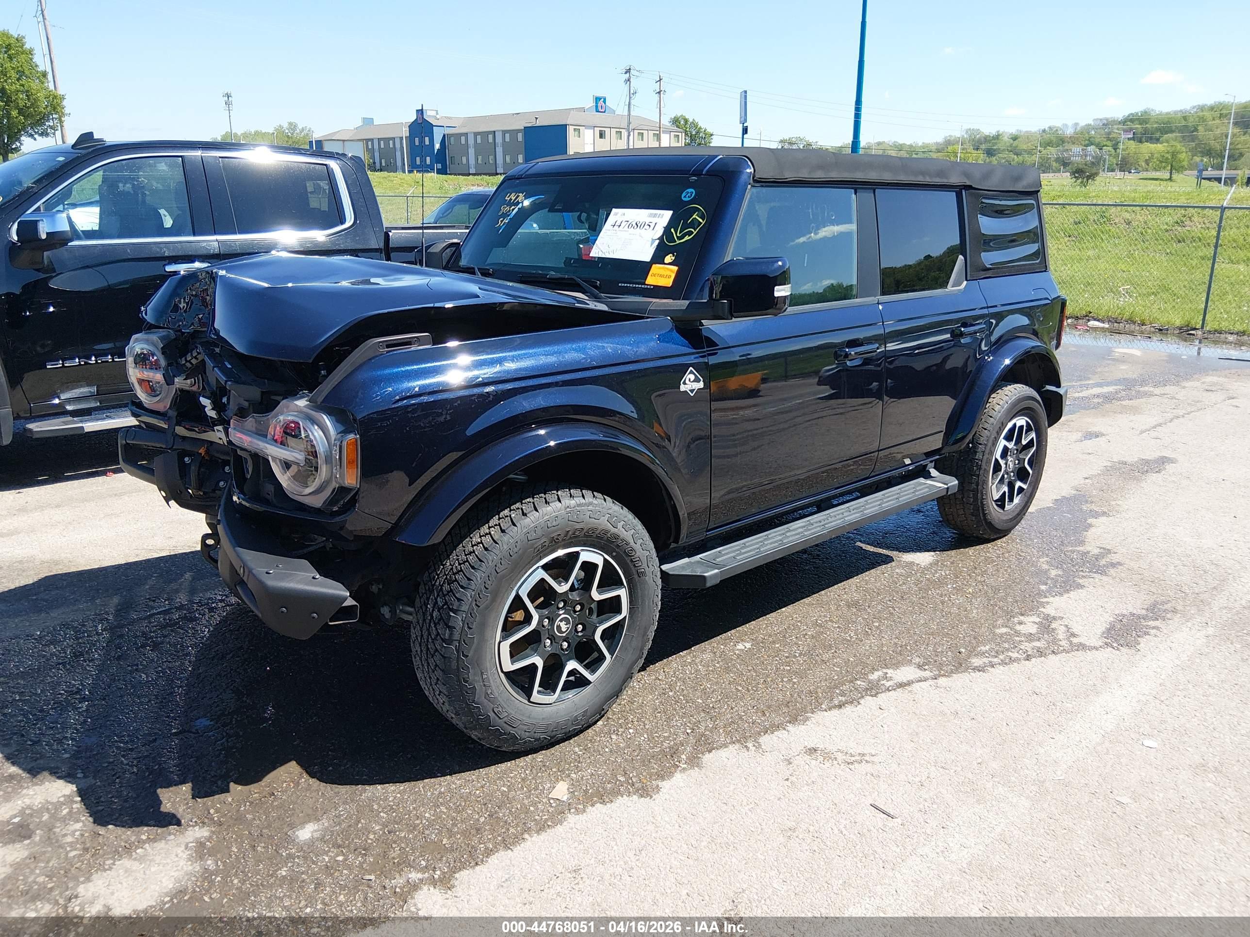 FORD BRONCO image 2