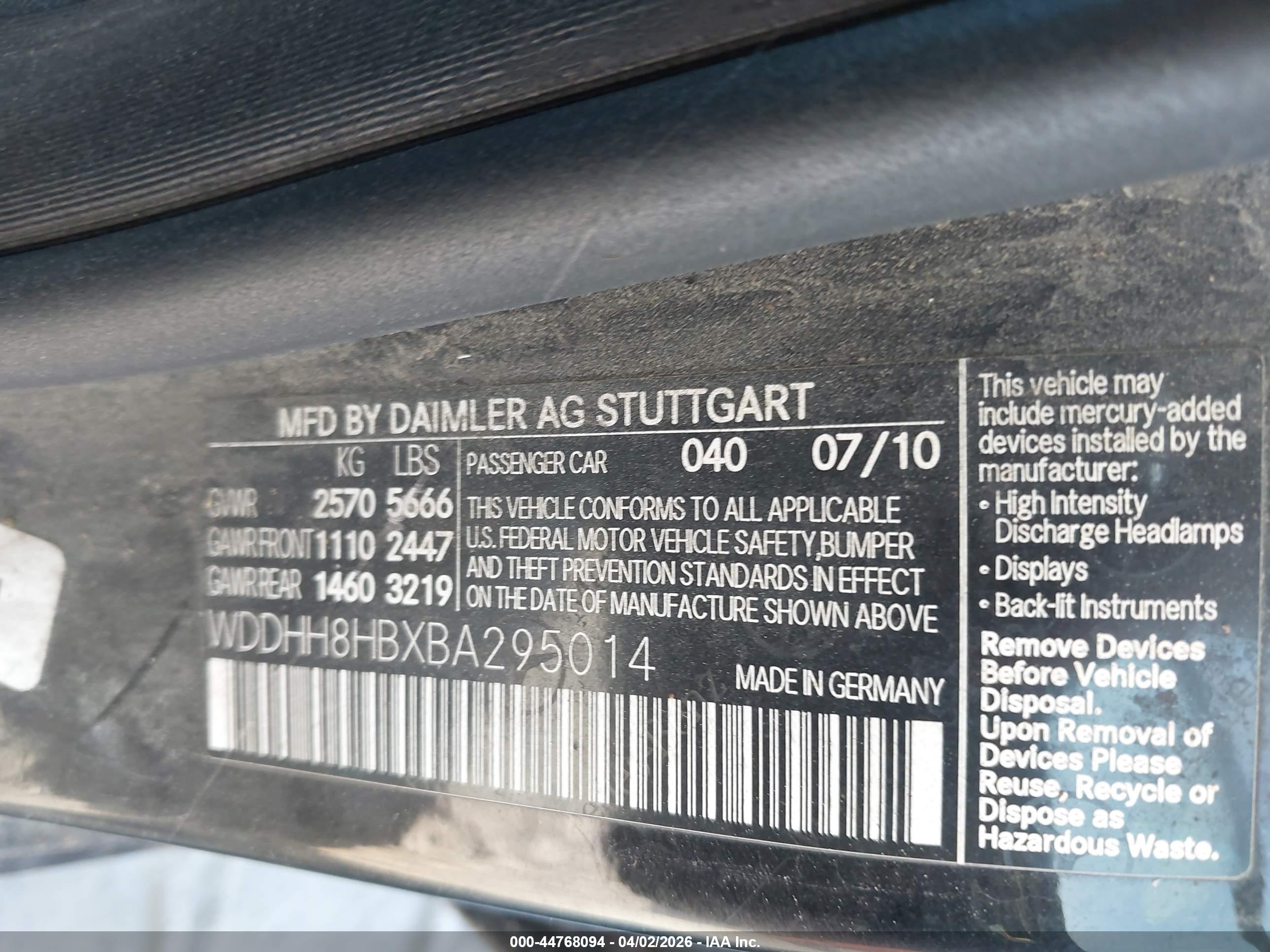 MERCEDES-BENZ E image 9