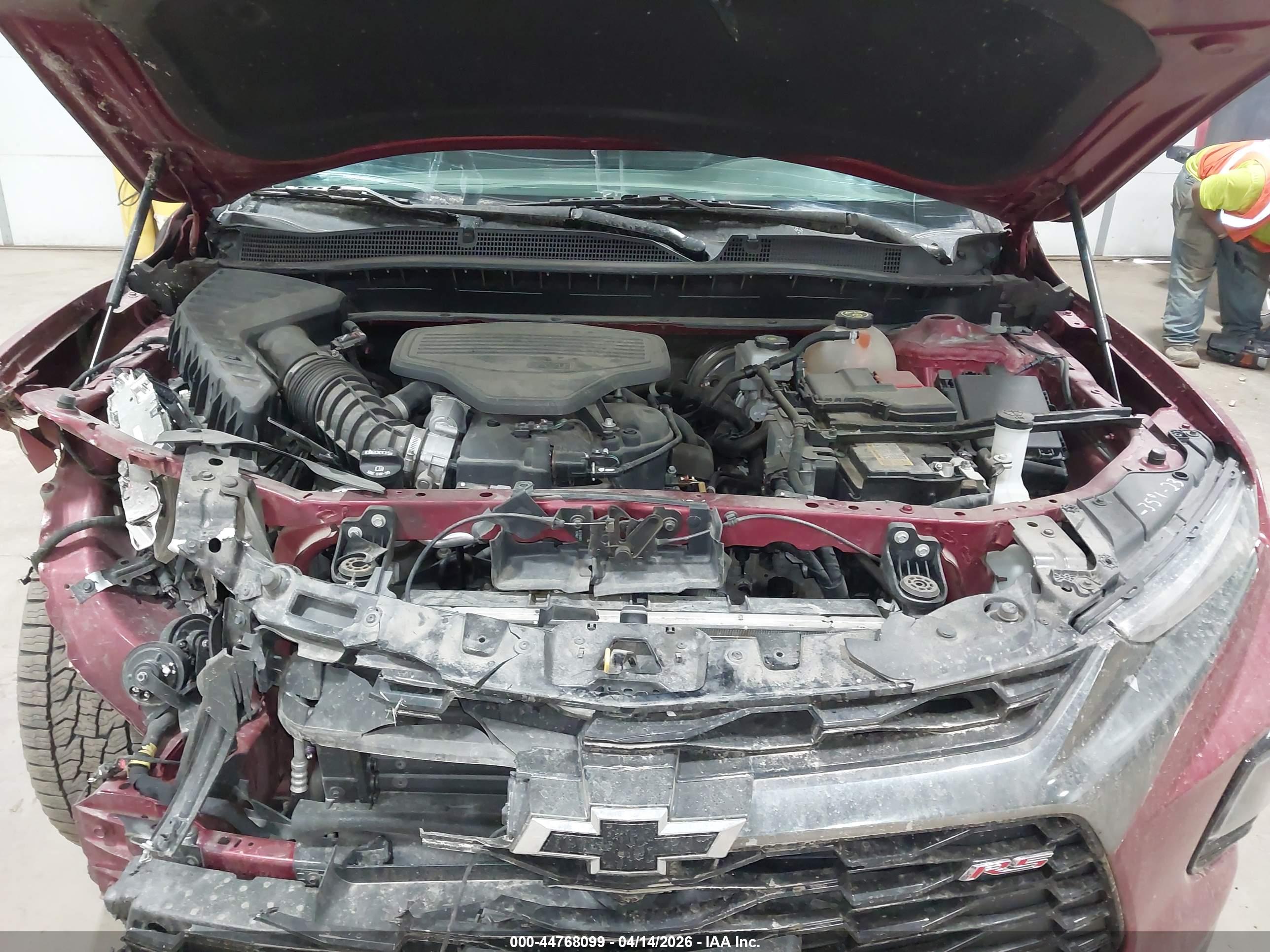 CHEVROLET BLAZER image 10
