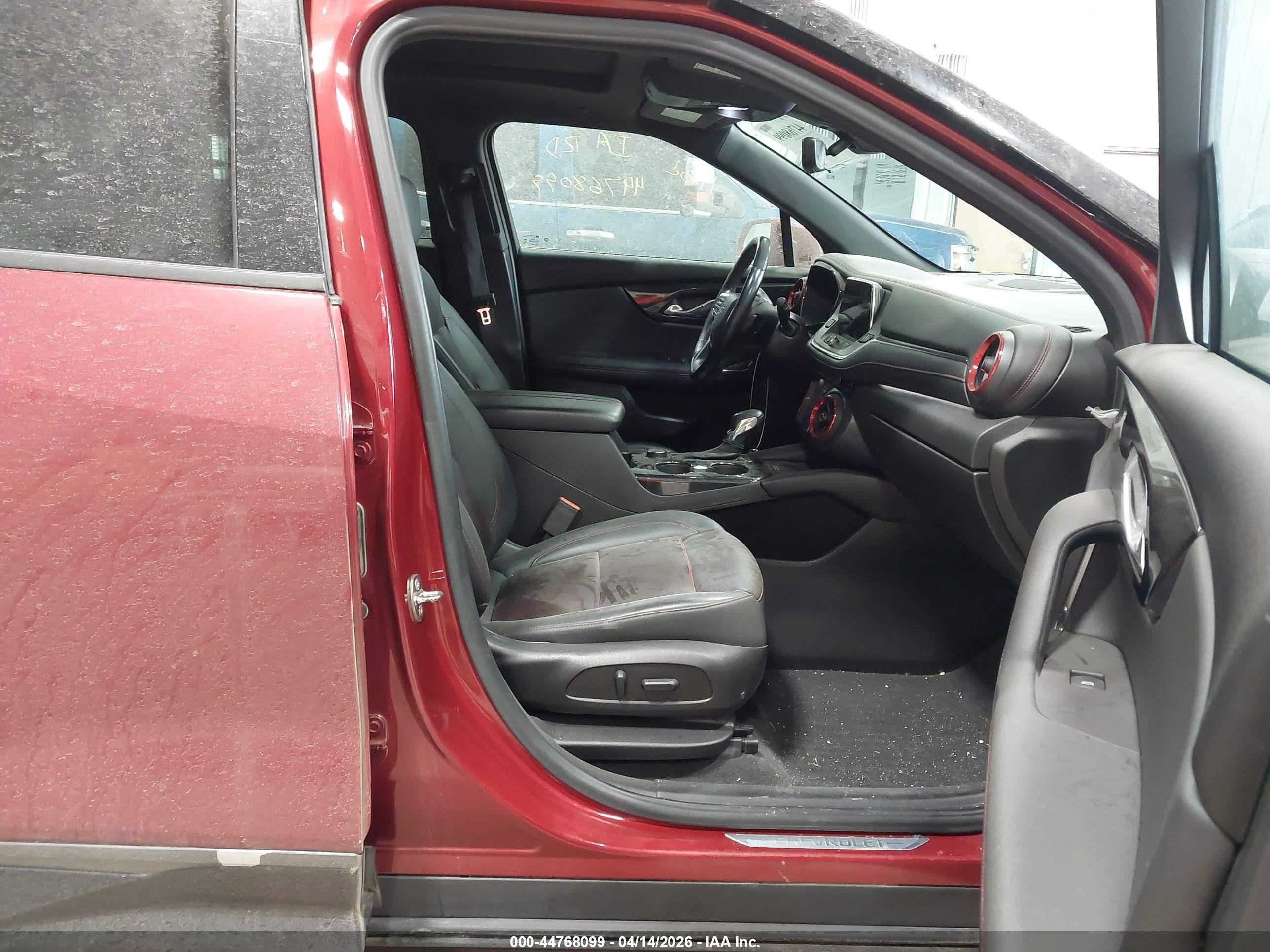 CHEVROLET BLAZER image 5