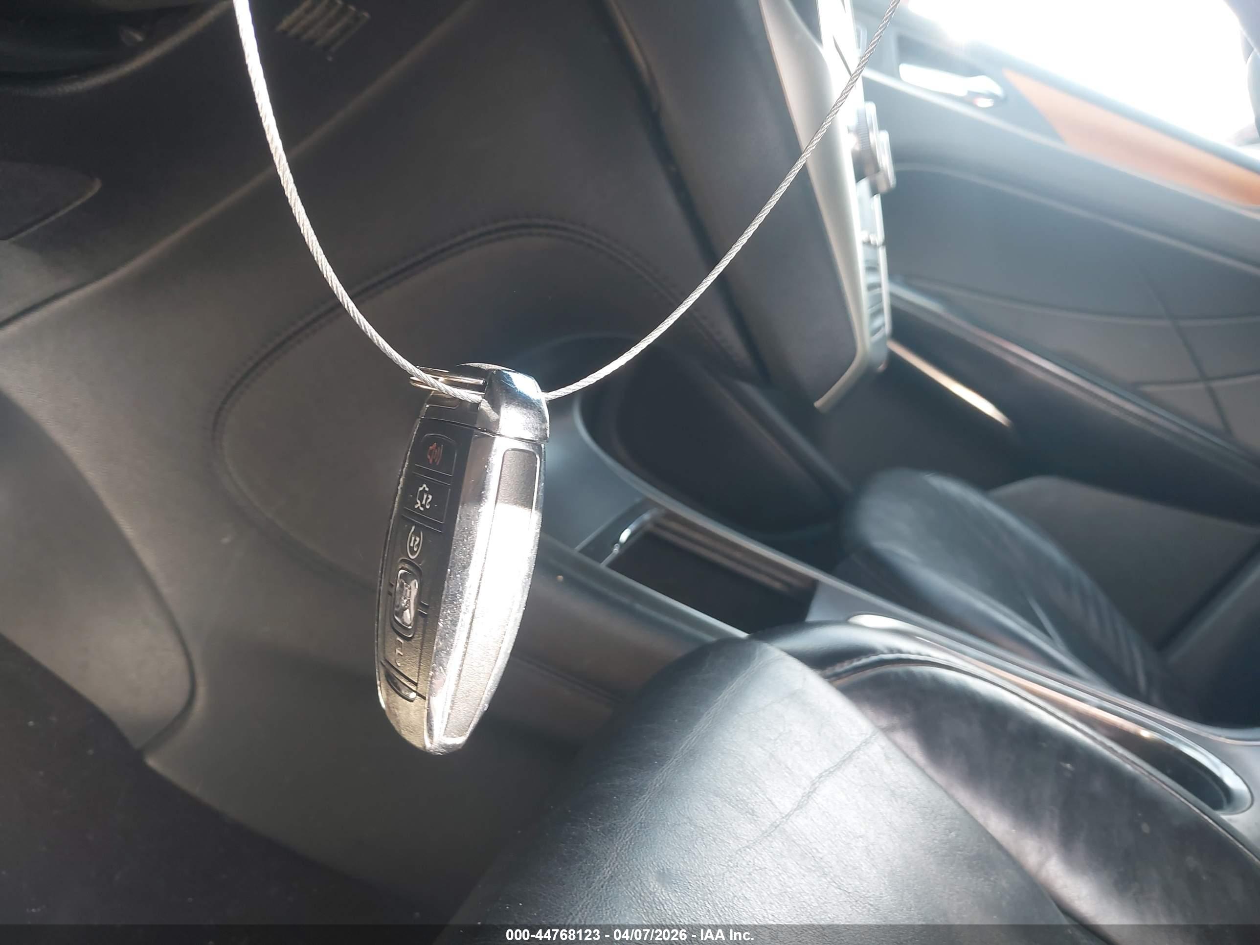 LINCOLN MKC image 11