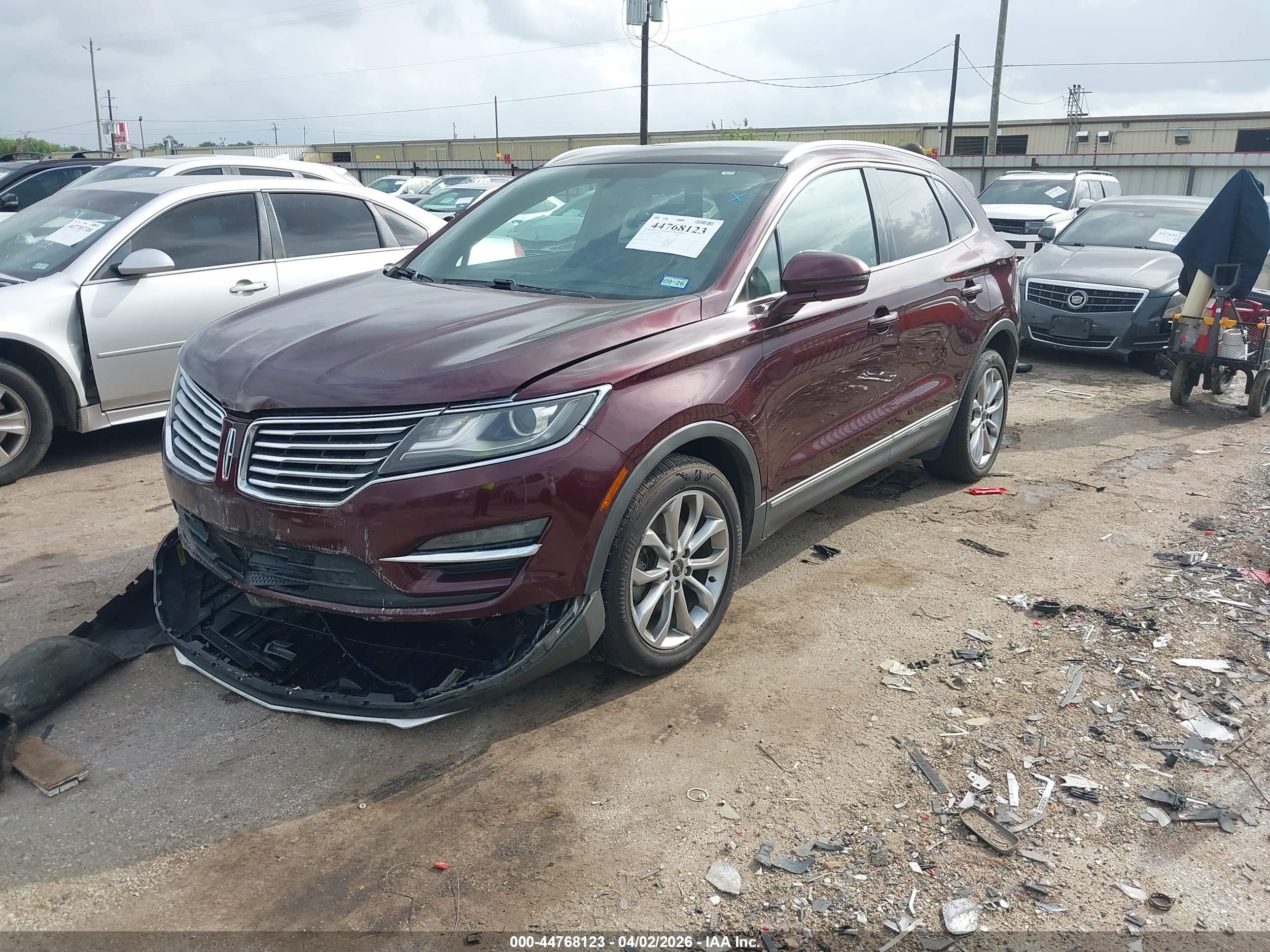 LINCOLN MKC image 2