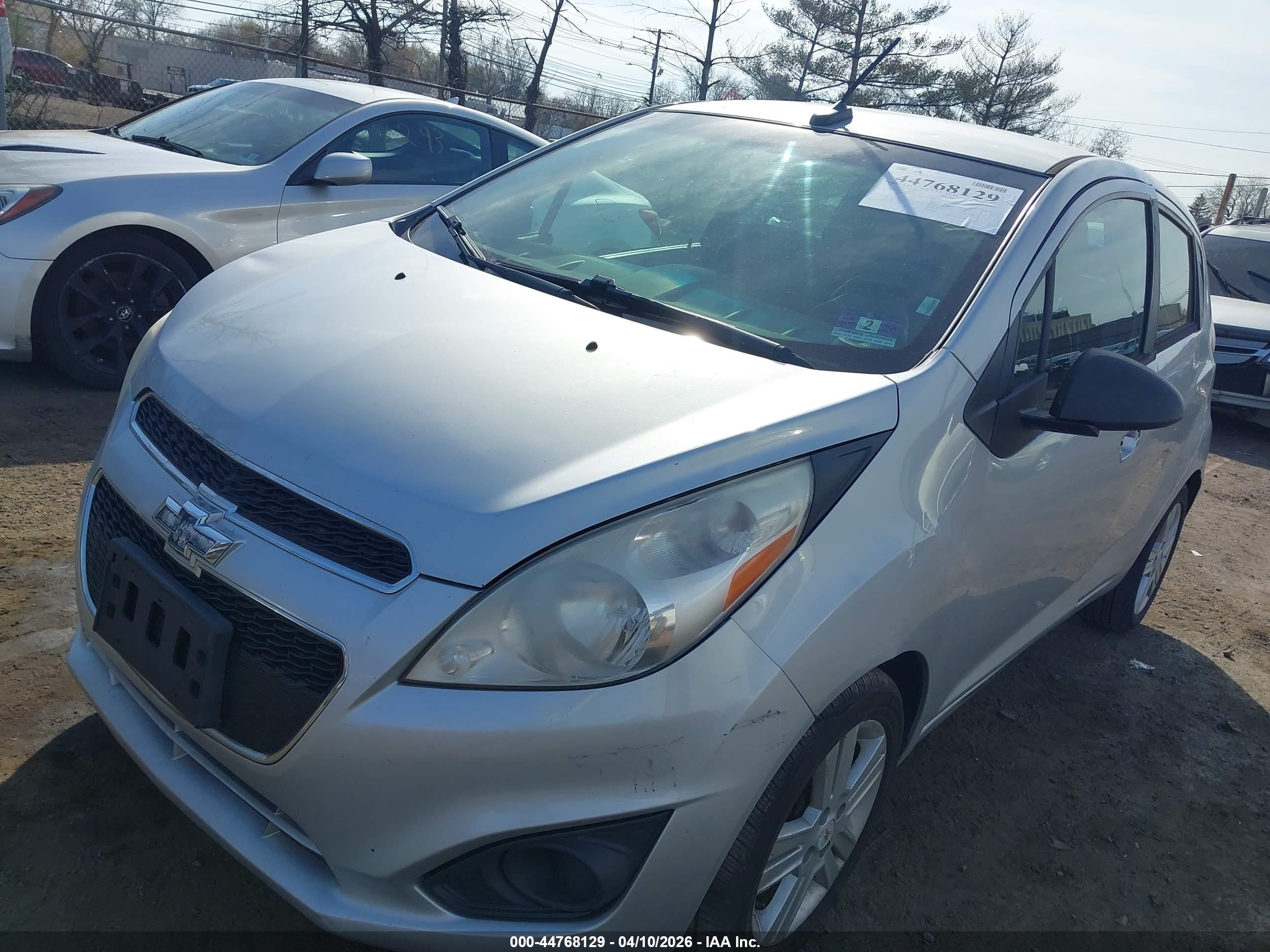 CHEVROLET SPARK image 6