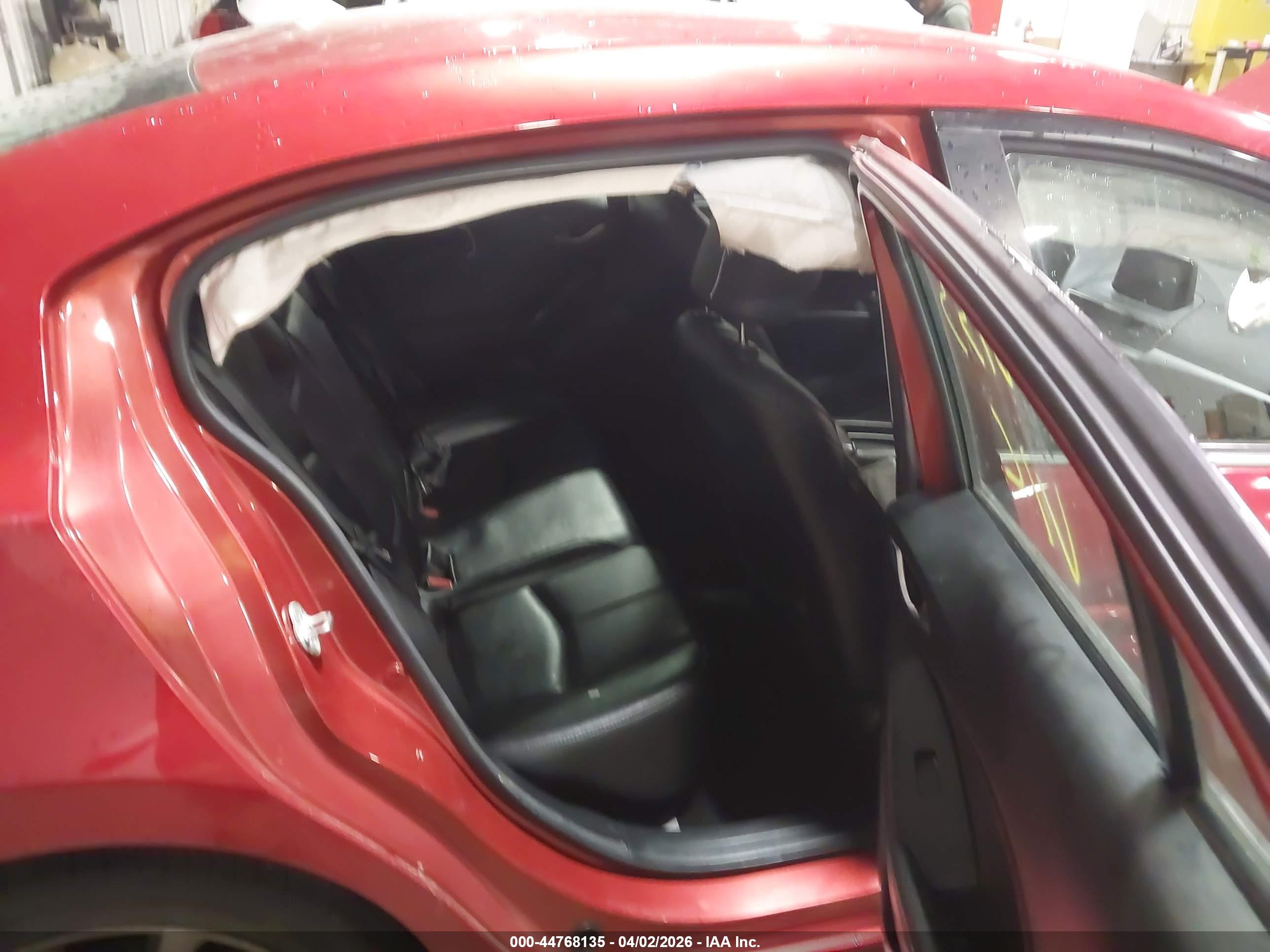 MAZDA MAZDA3 image 8