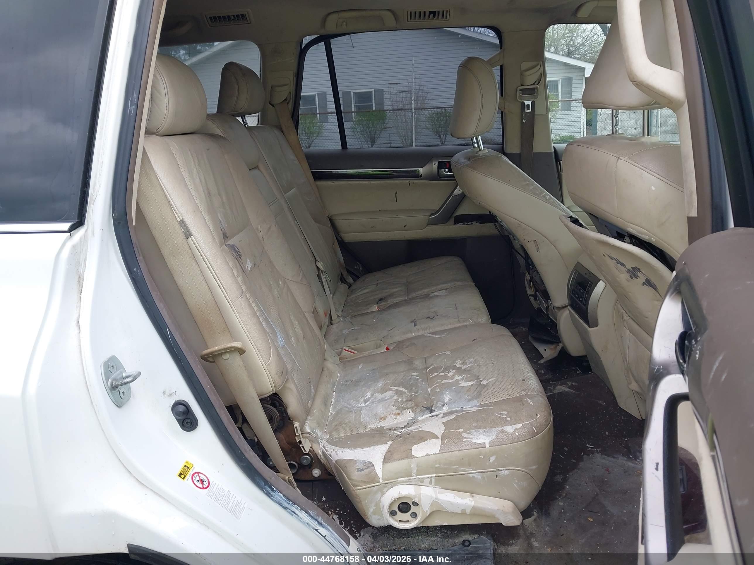 LEXUS GX image 8