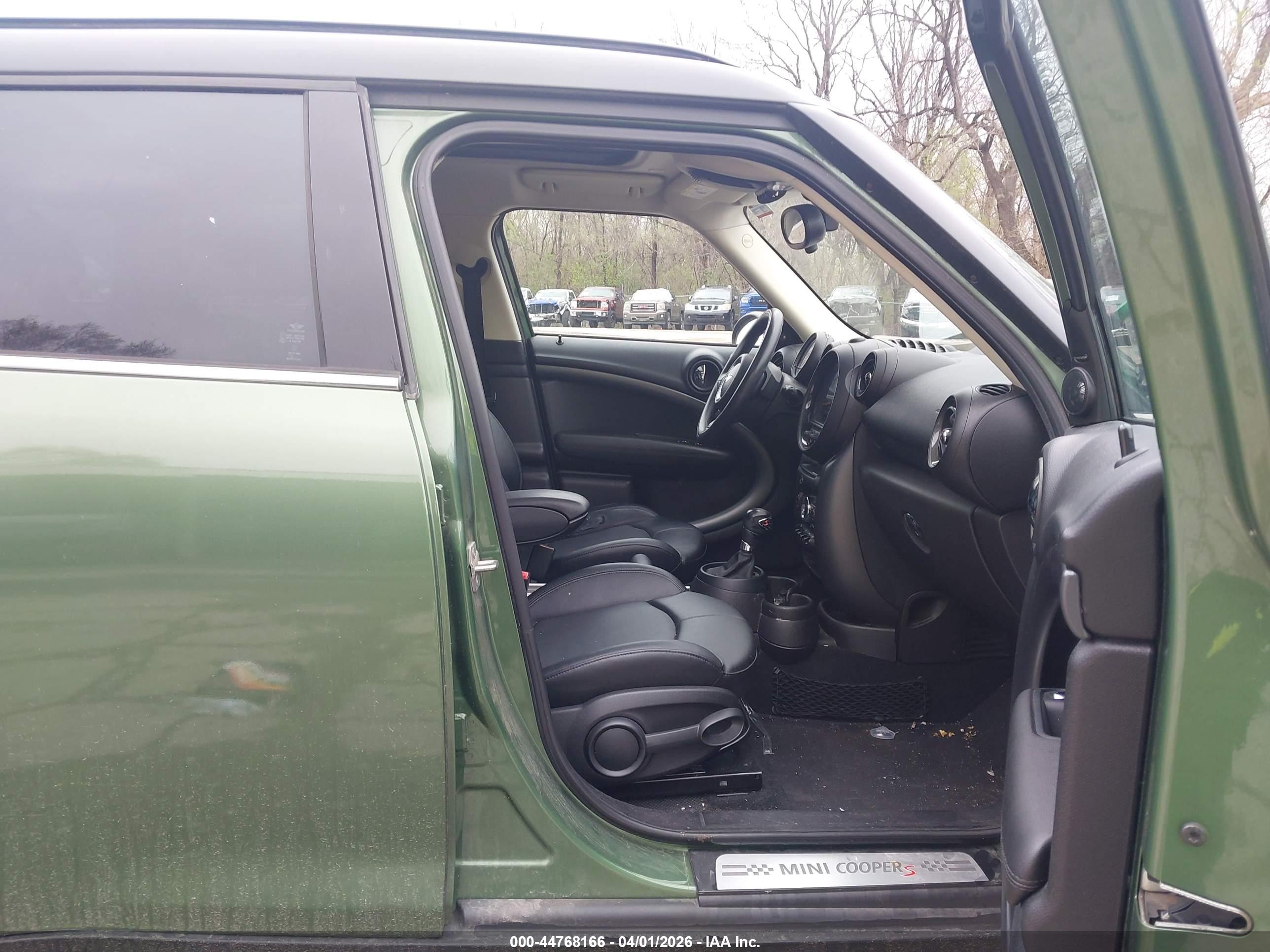 MINI COUNTRYMAN image 5