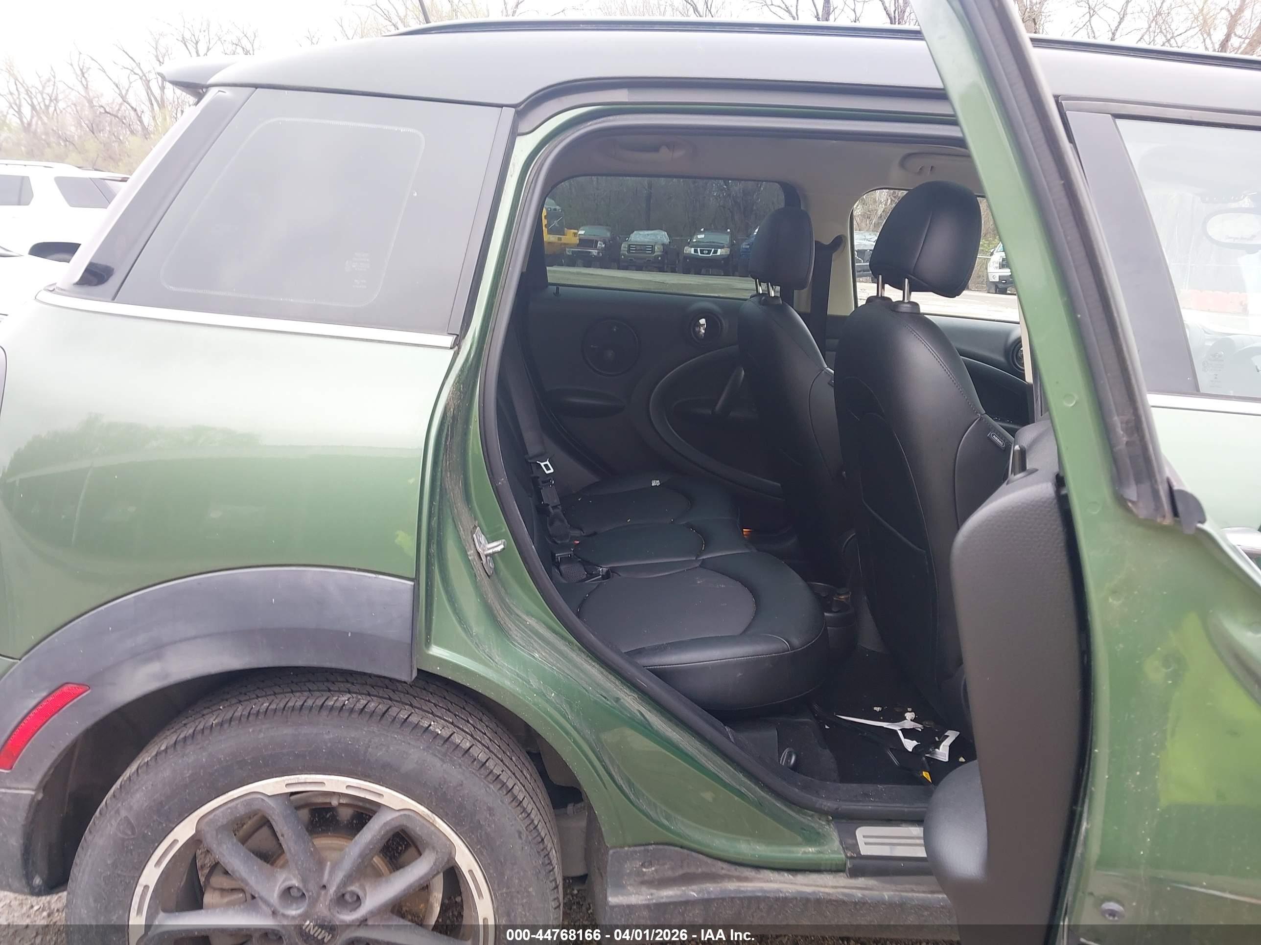MINI COUNTRYMAN image 8