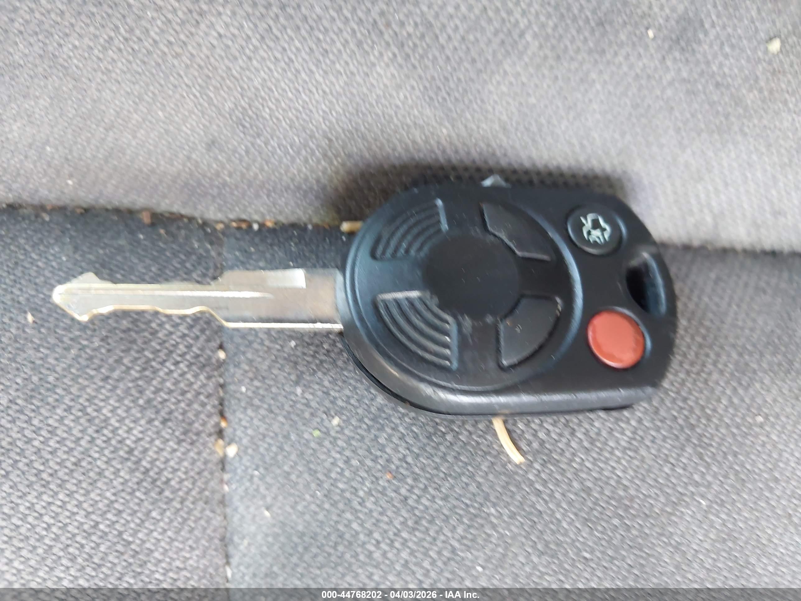 FORD ESCAPE image 11