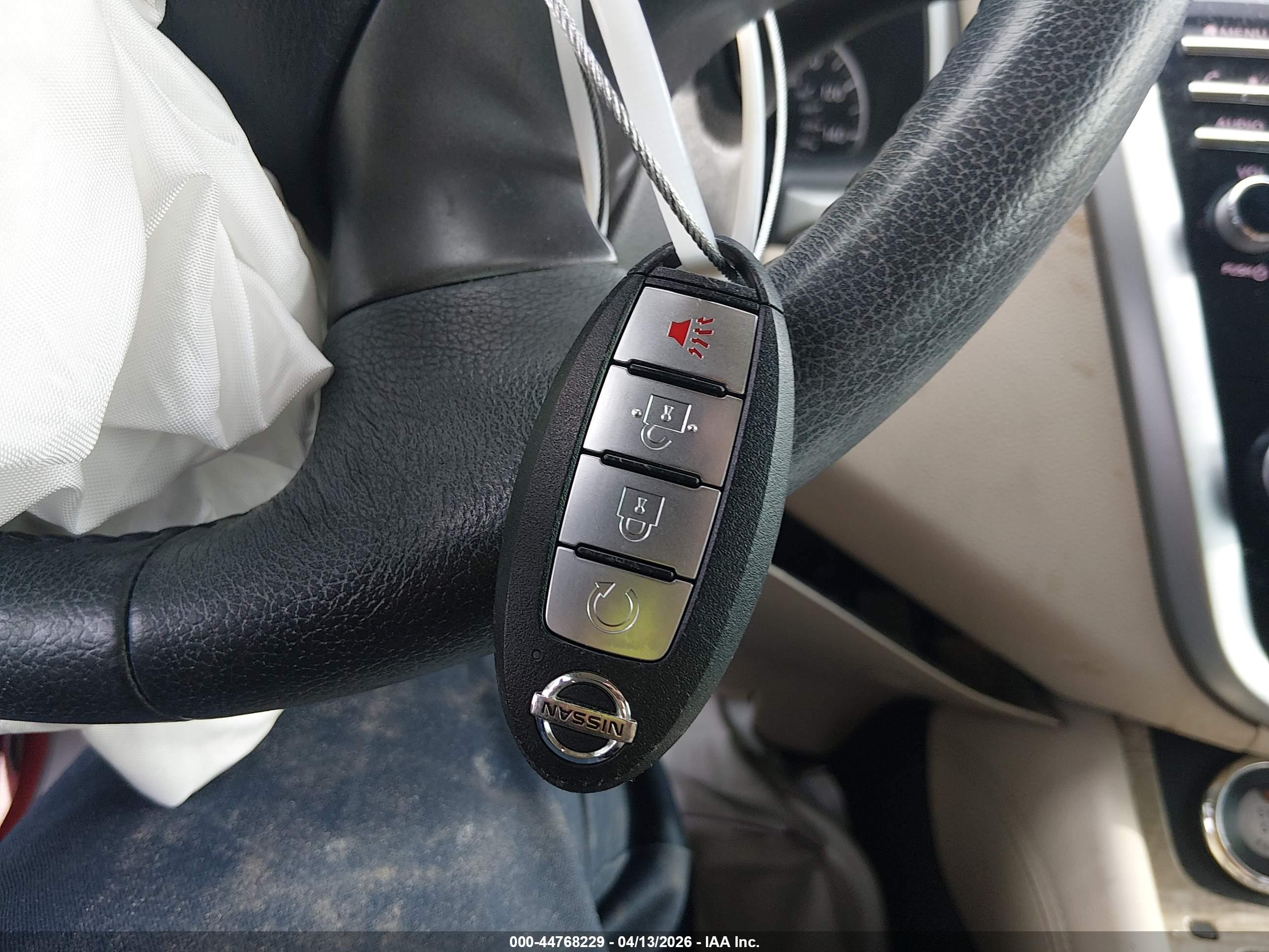 NISSAN MURANO image 11