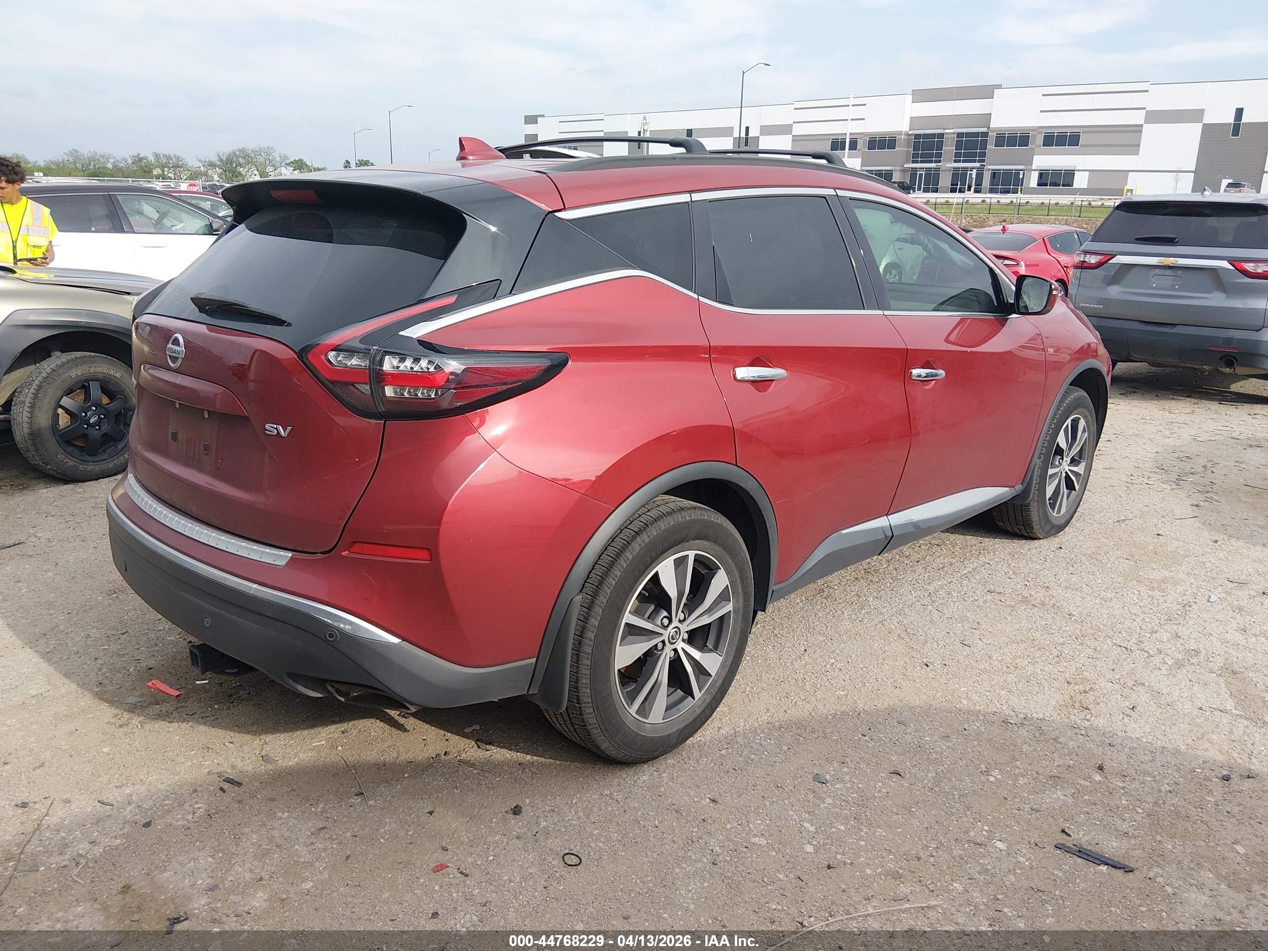 NISSAN MURANO image 4