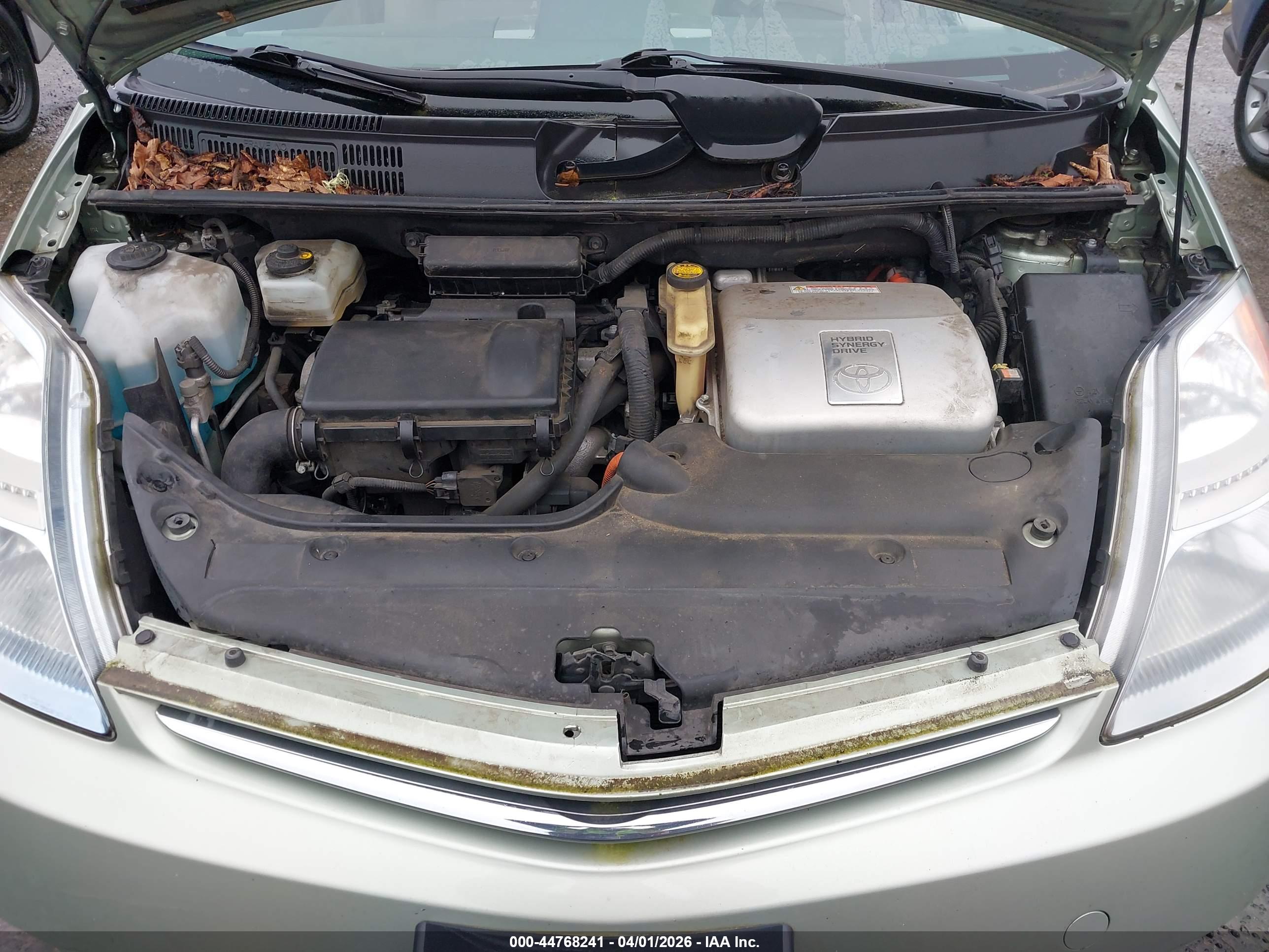 TOYOTA PRIUS image 10