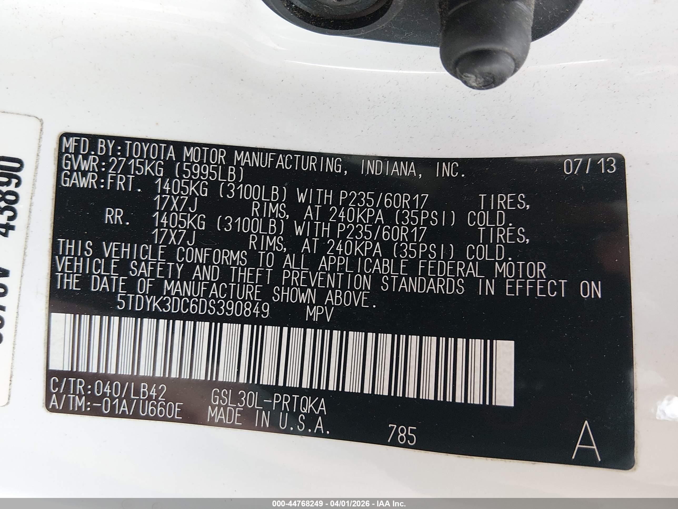 TOYOTA SIENNA image 9