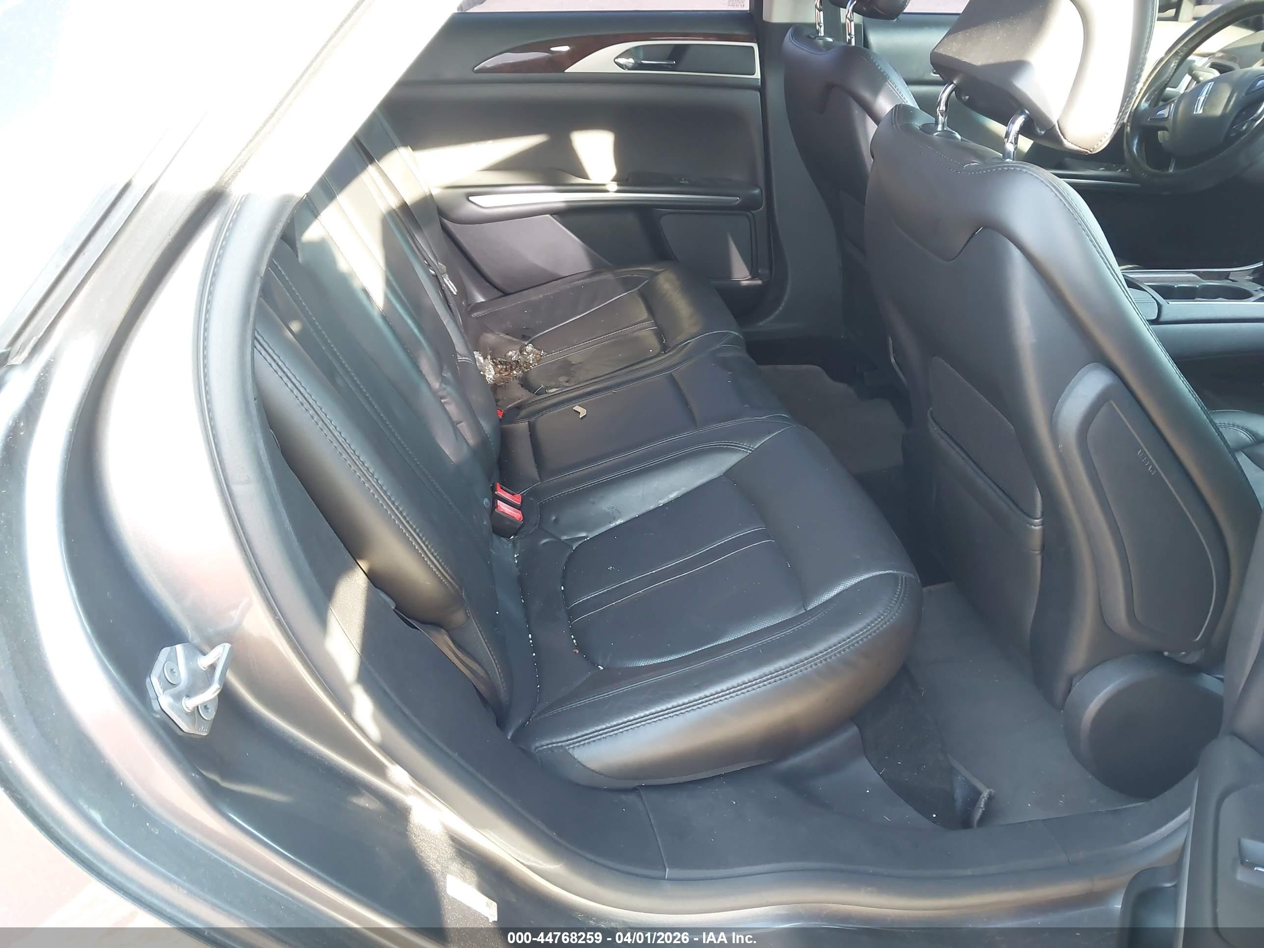 LINCOLN MKZ image 8