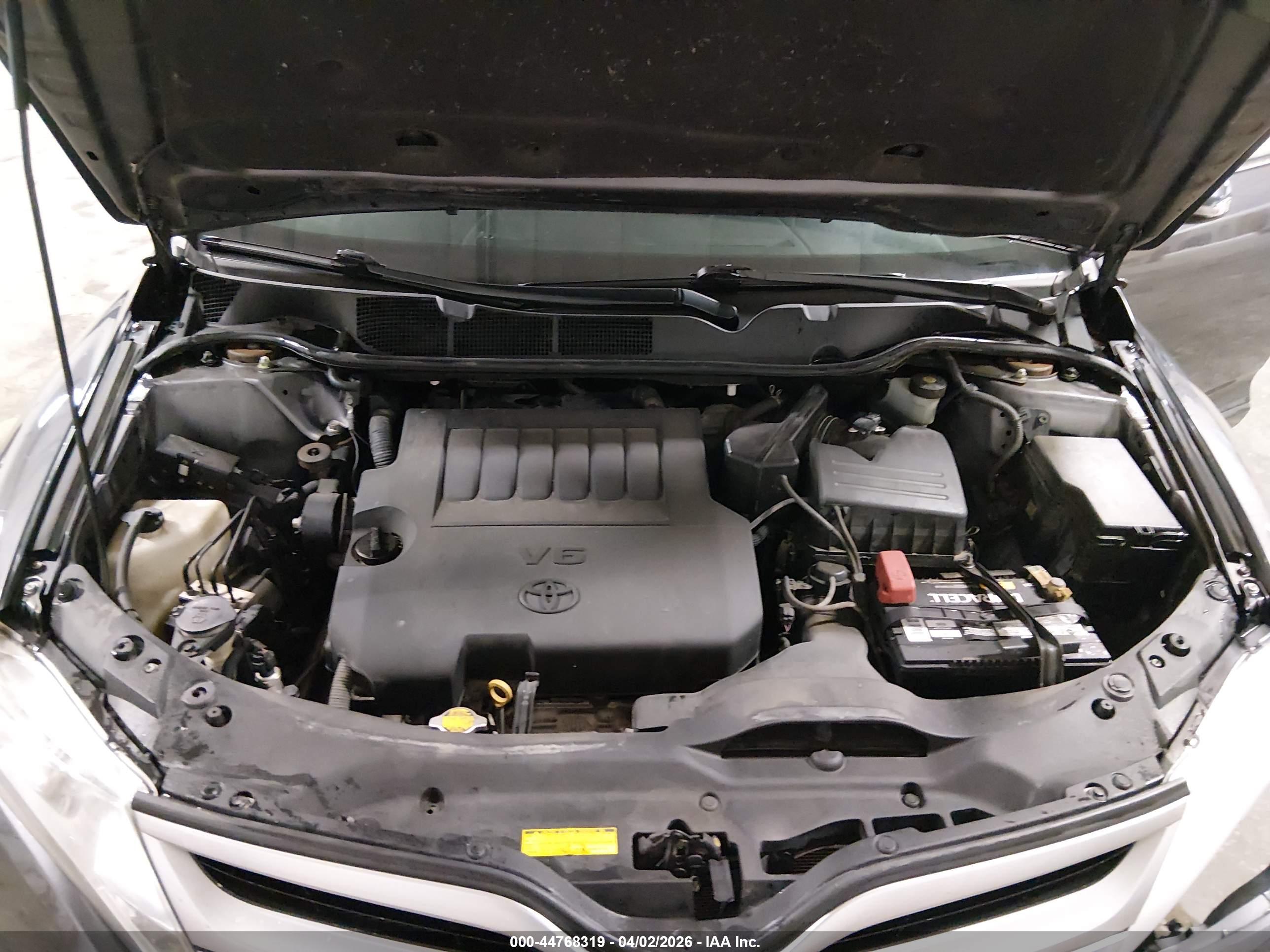 TOYOTA VENZA image 10