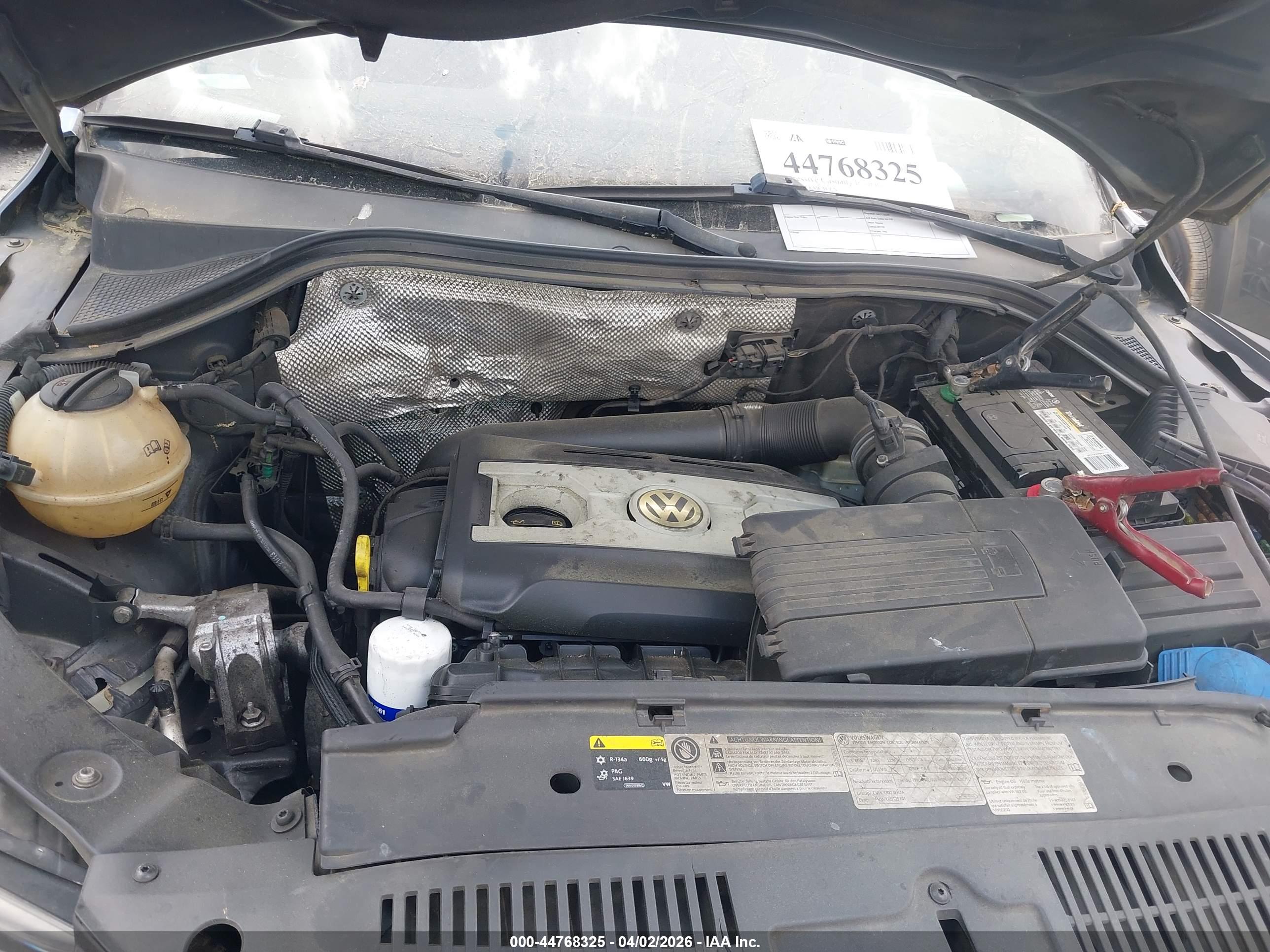 VOLKSWAGEN TIGUAN image 10