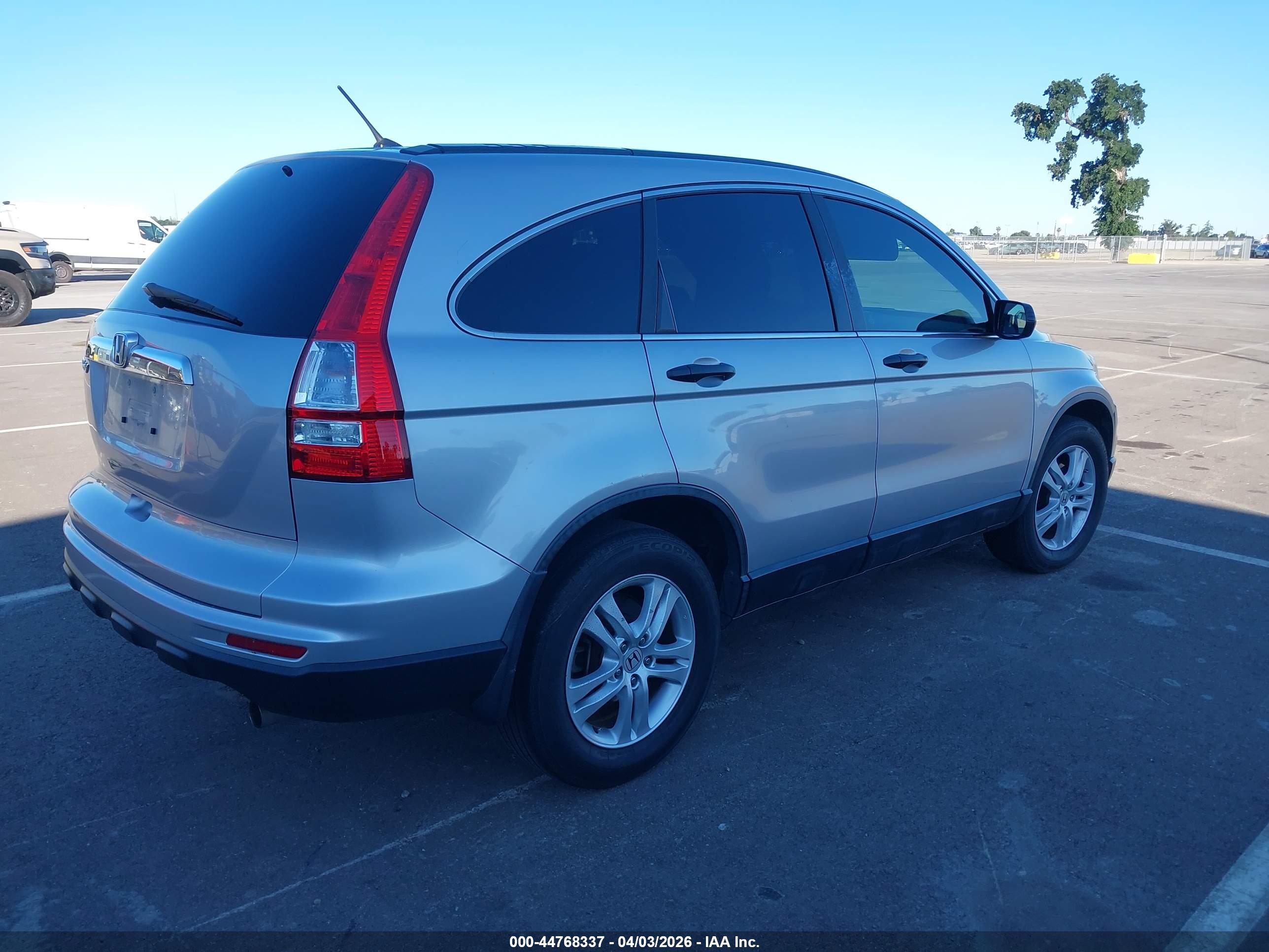 HONDA CR-V image 4