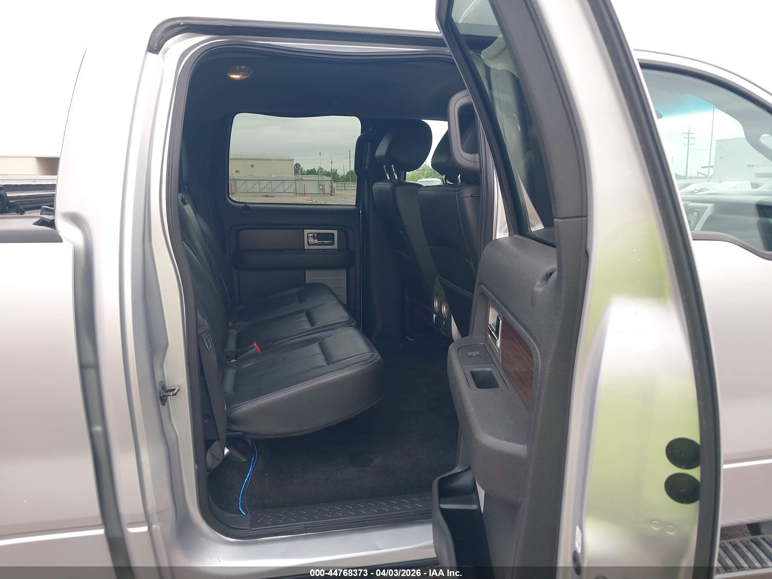 FORD F-150 image 8