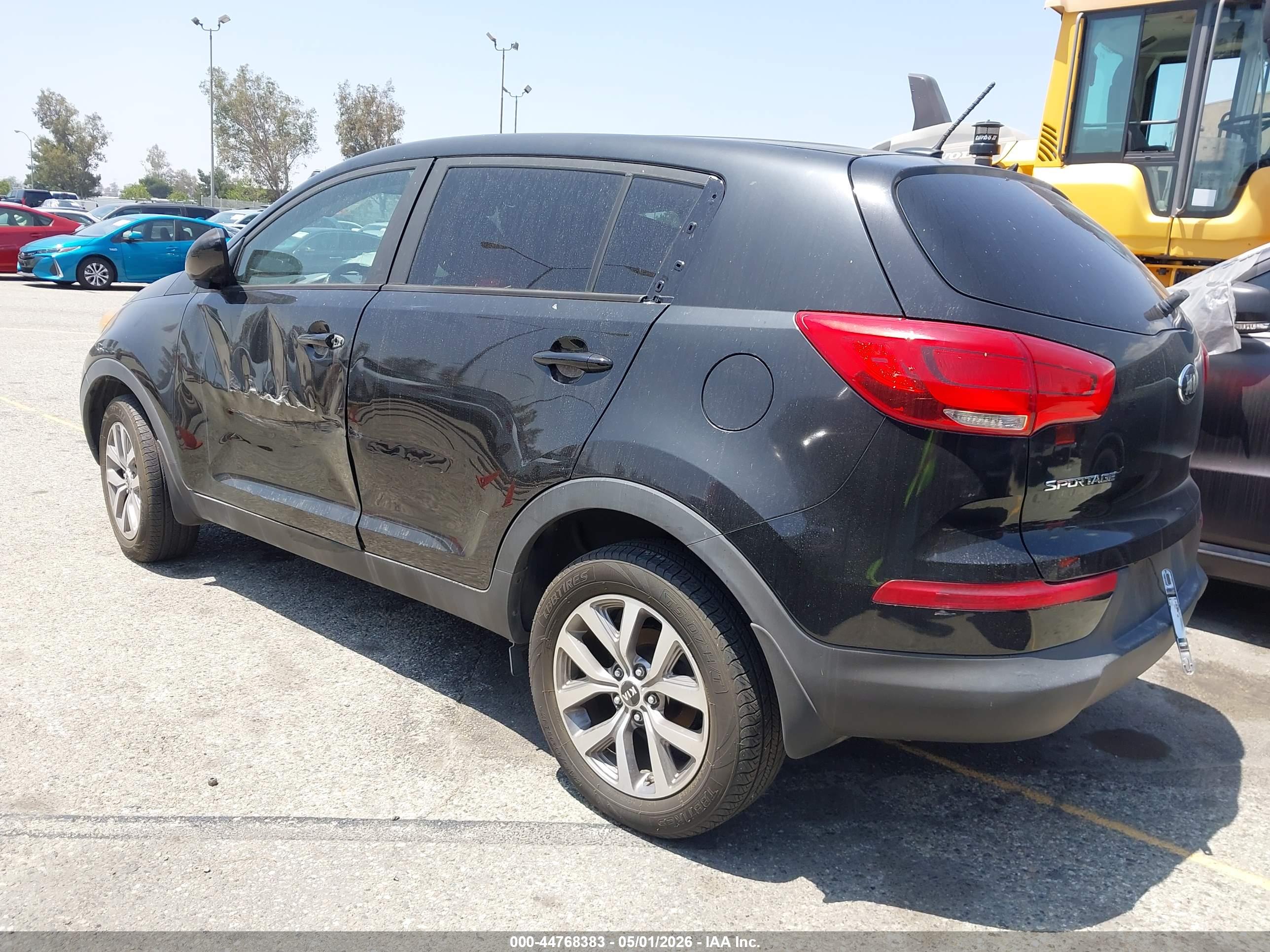 KIA SPORTAGE image 3