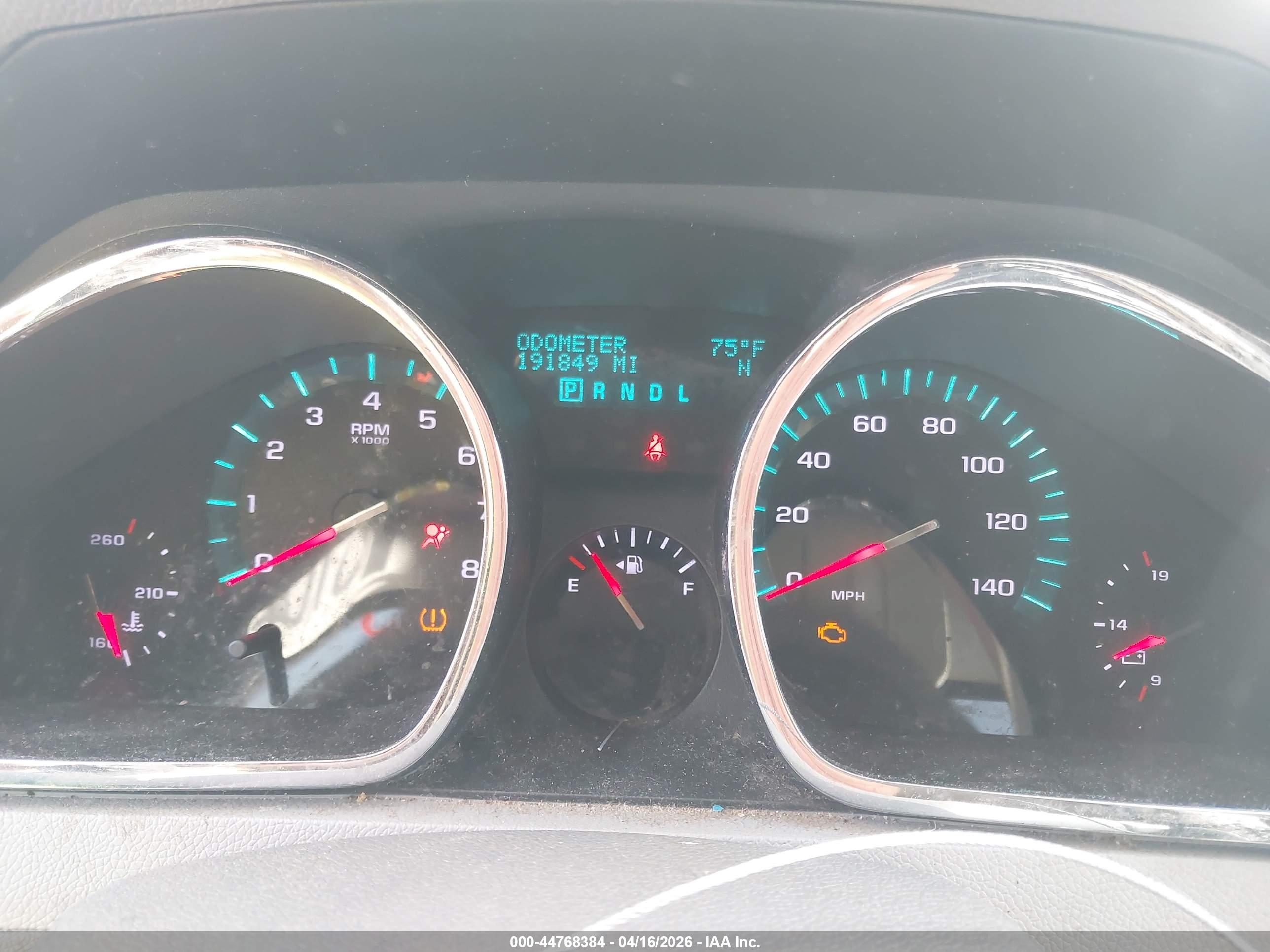 CHEVROLET TRAVERSE image 7