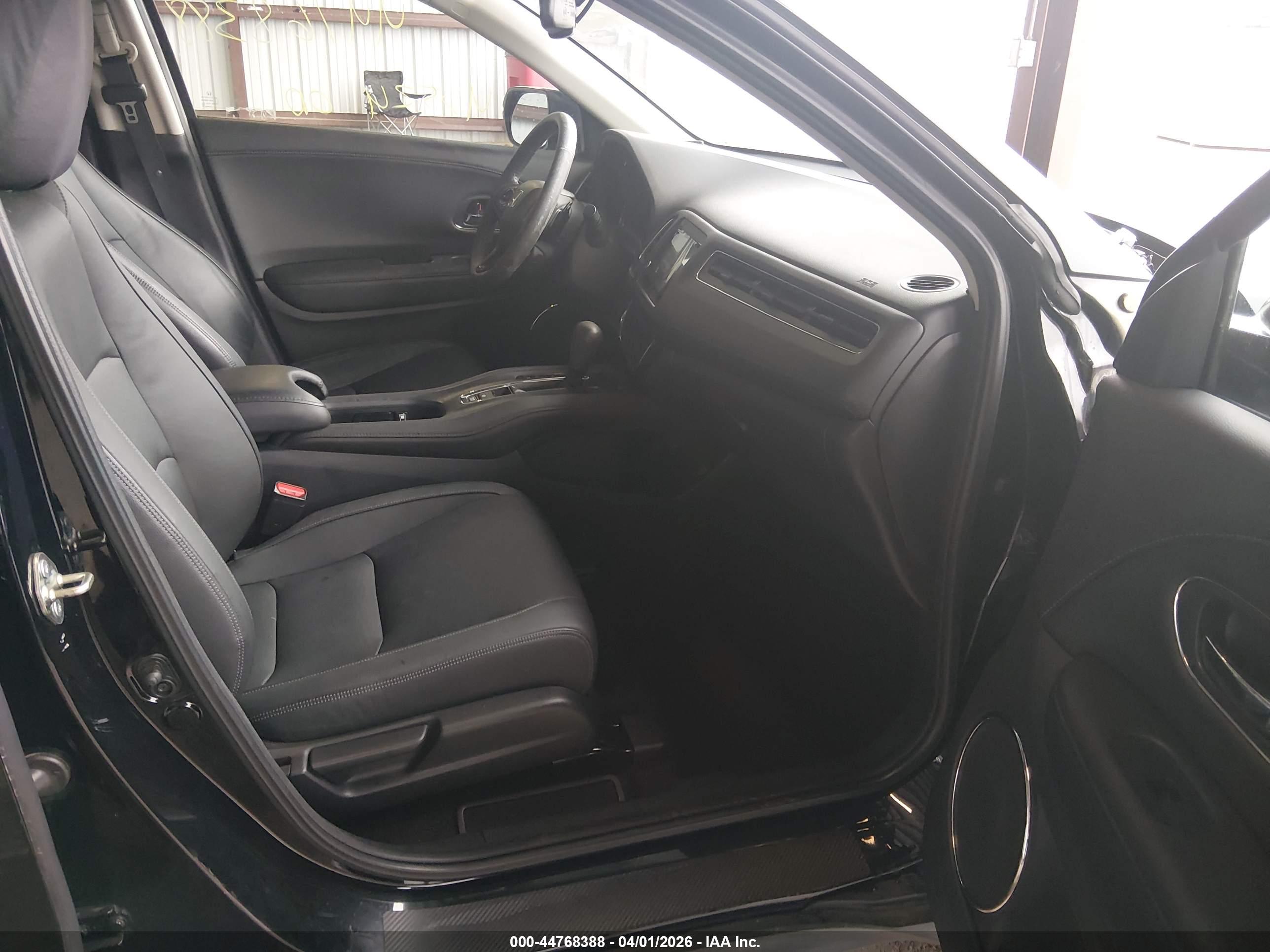 HONDA HR-V image 5