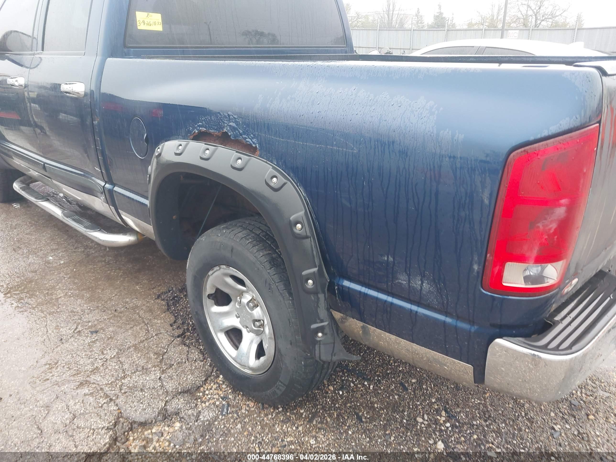 DODGE RAM image 6
