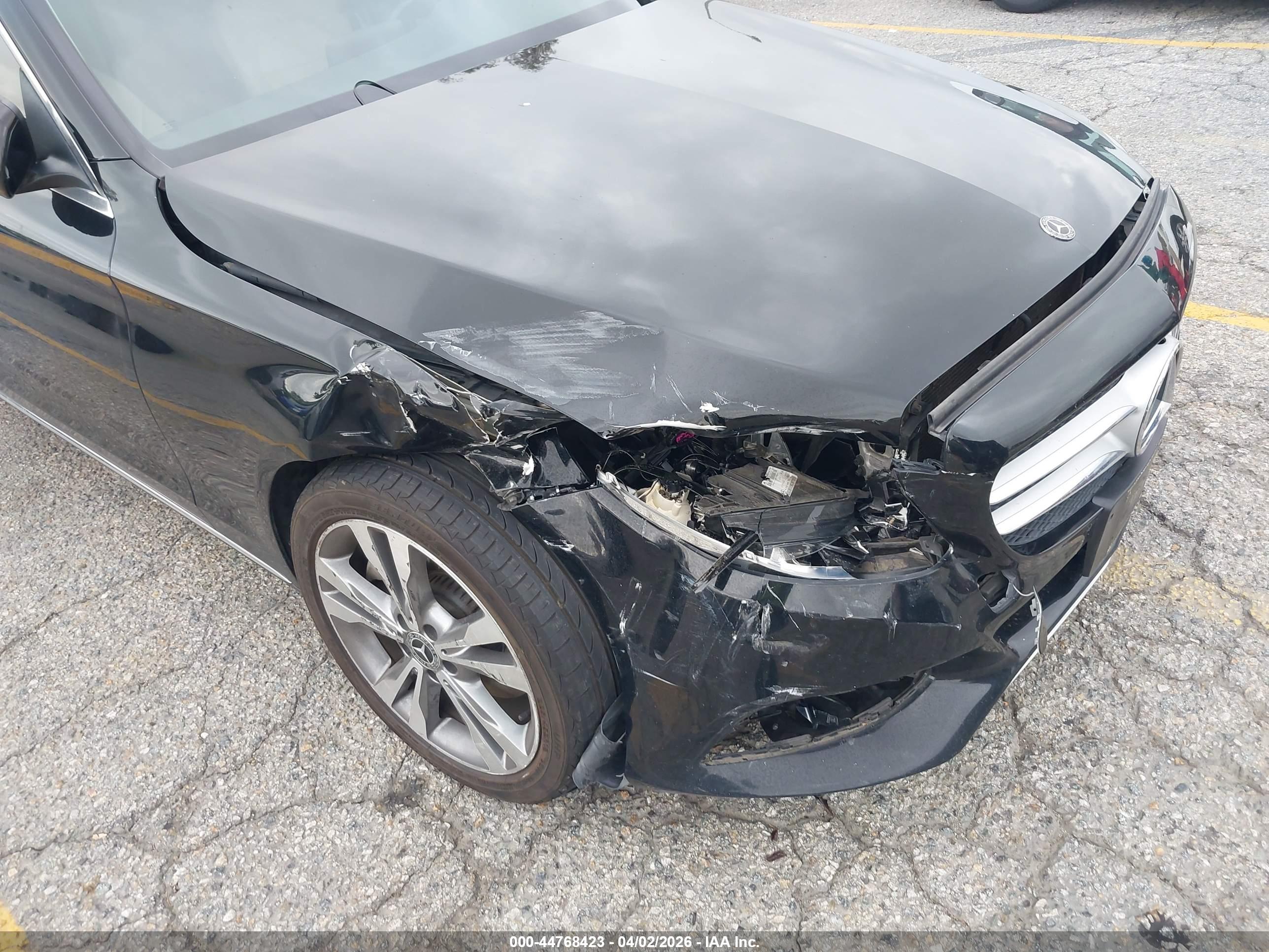 MERCEDES-BENZ C image 6