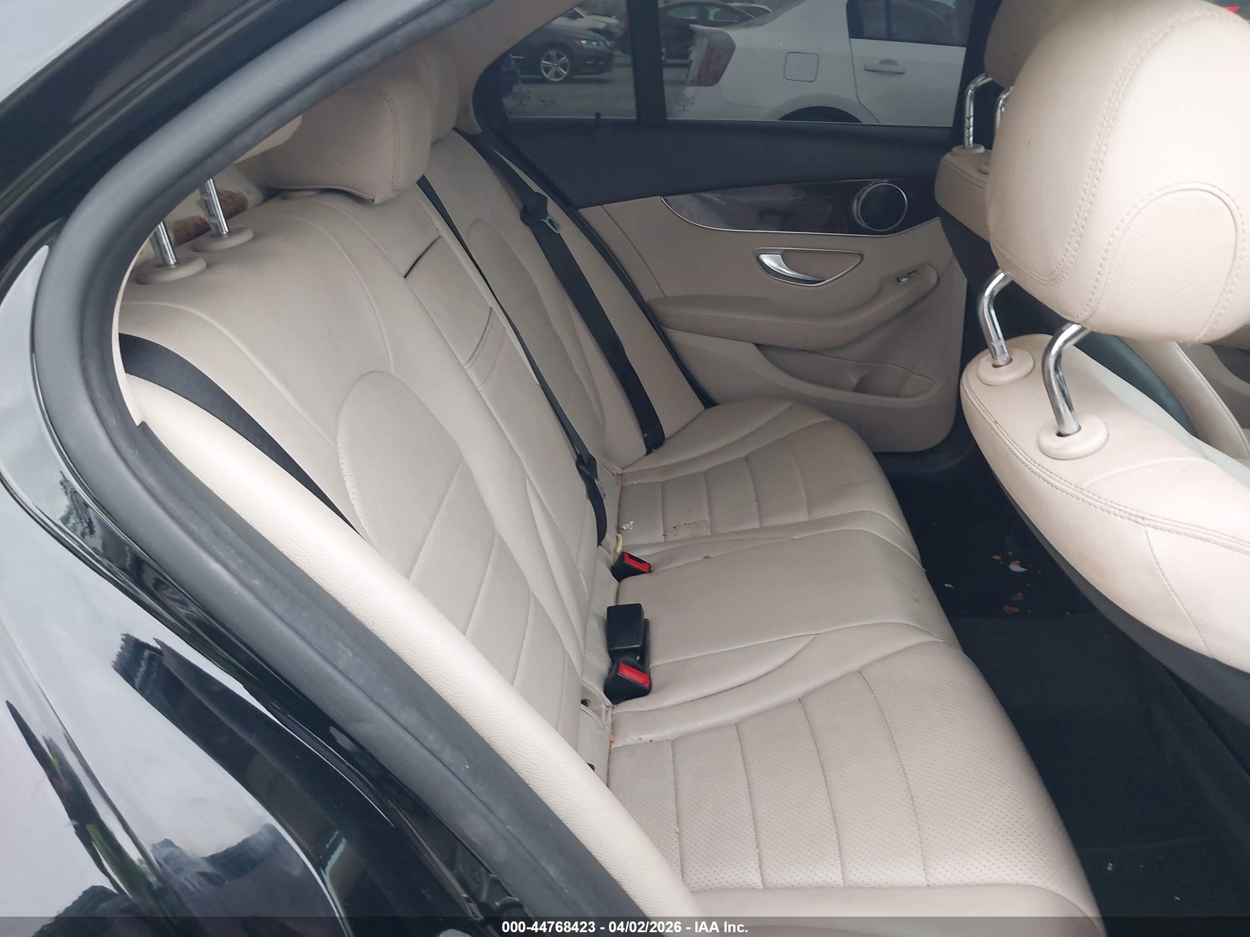 MERCEDES-BENZ C image 8