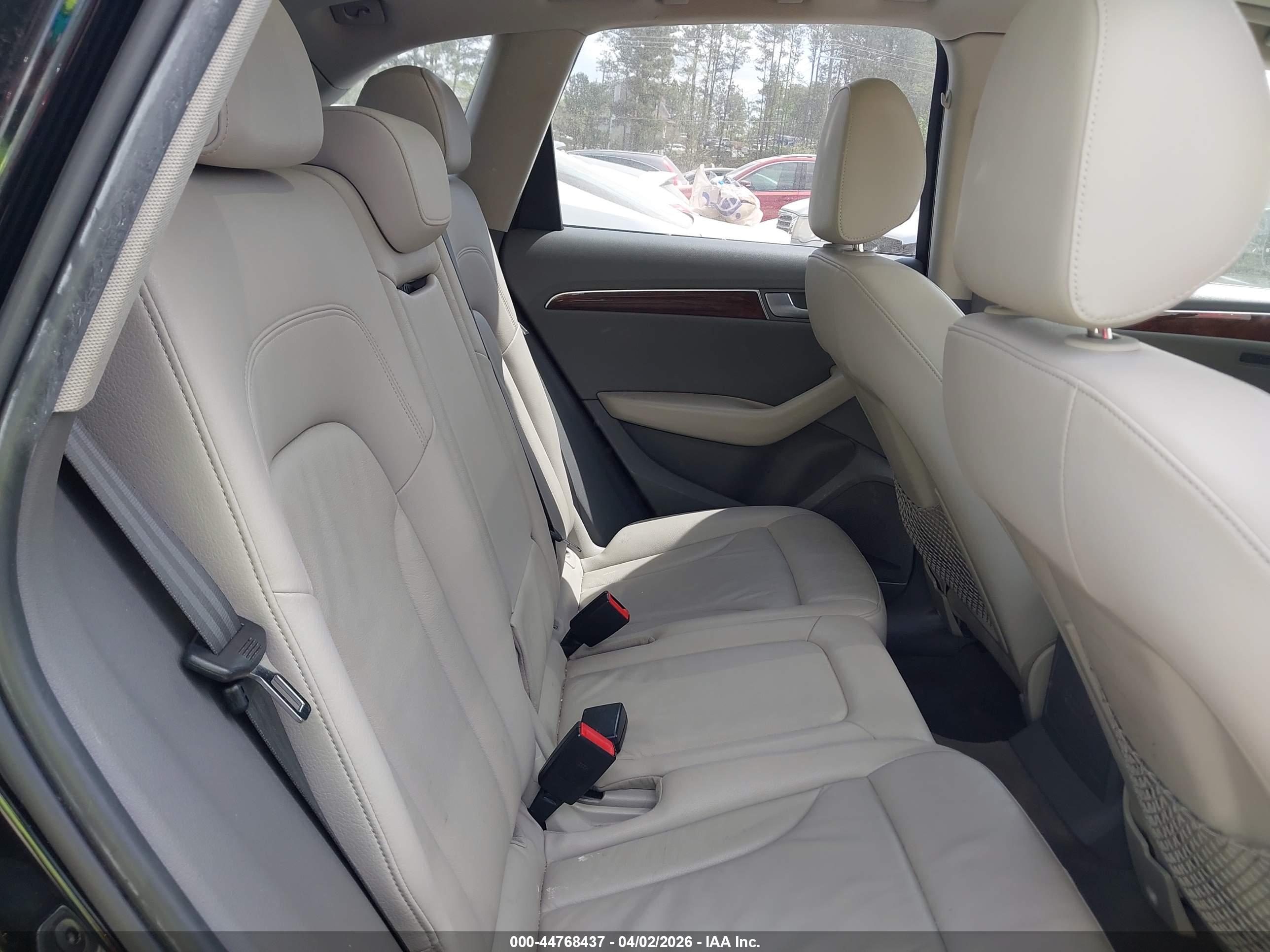 AUDI Q5 image 8