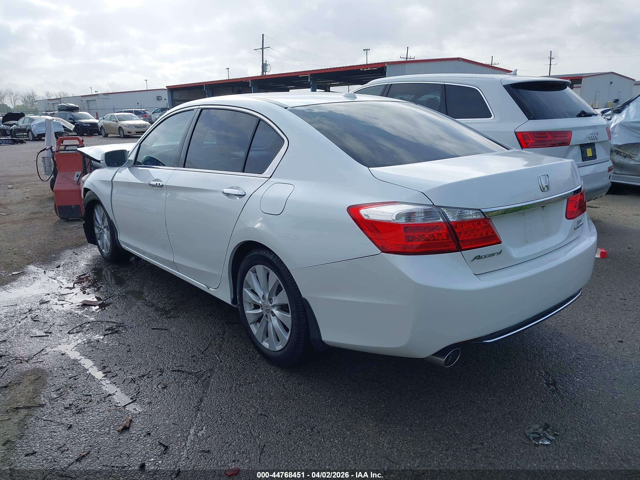 HONDA ACCORD image 3