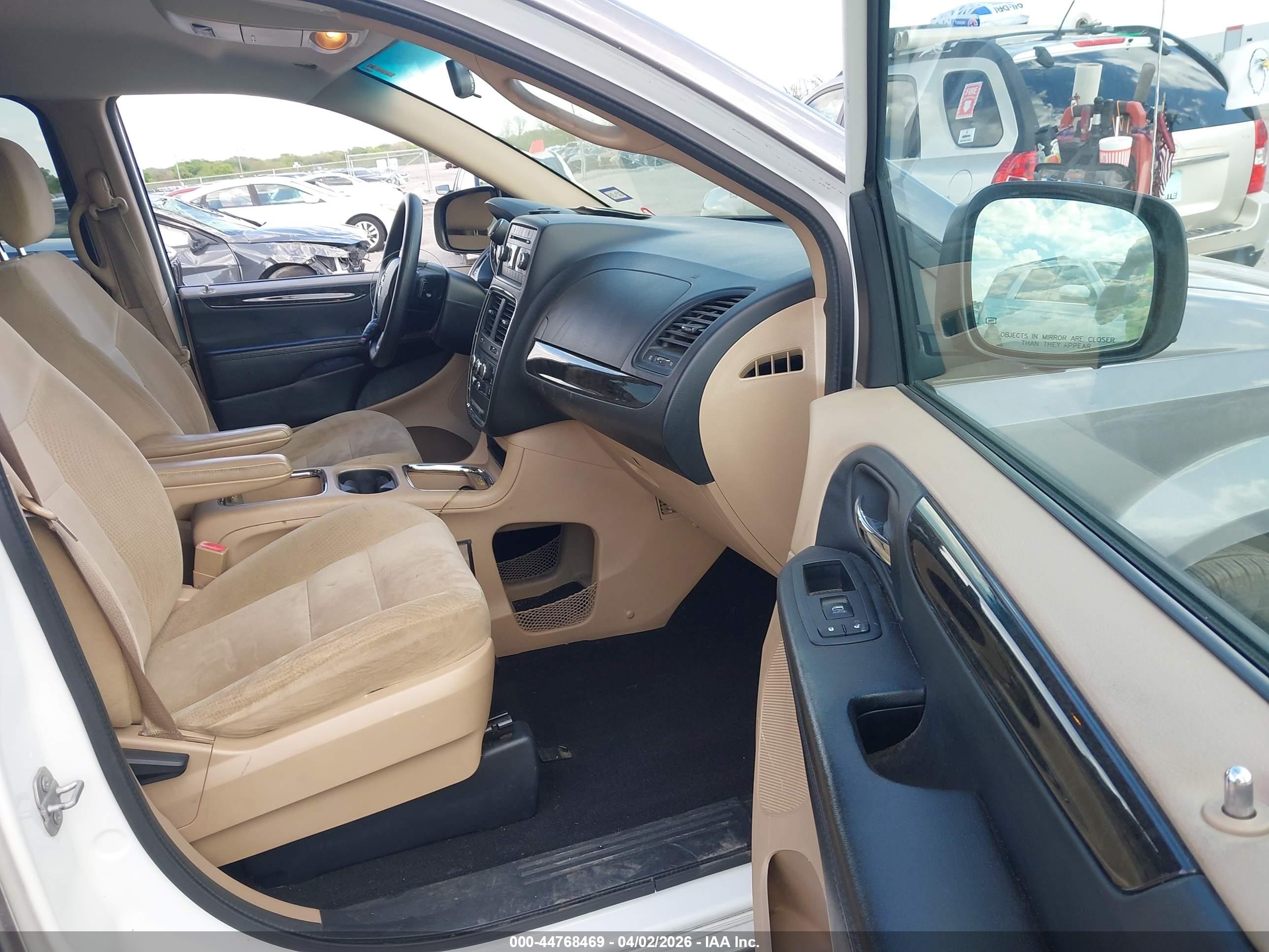 DODGE GRAND image 5