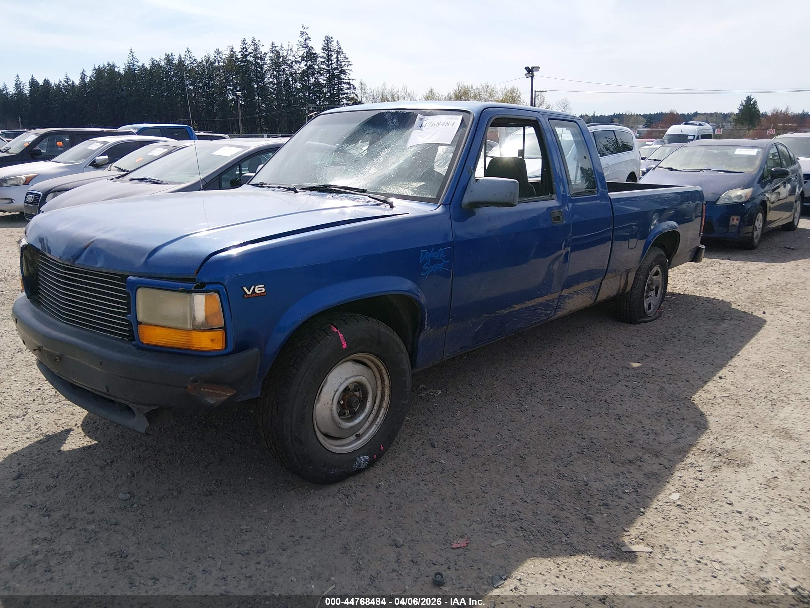 DODGE DAKOTA image 2
