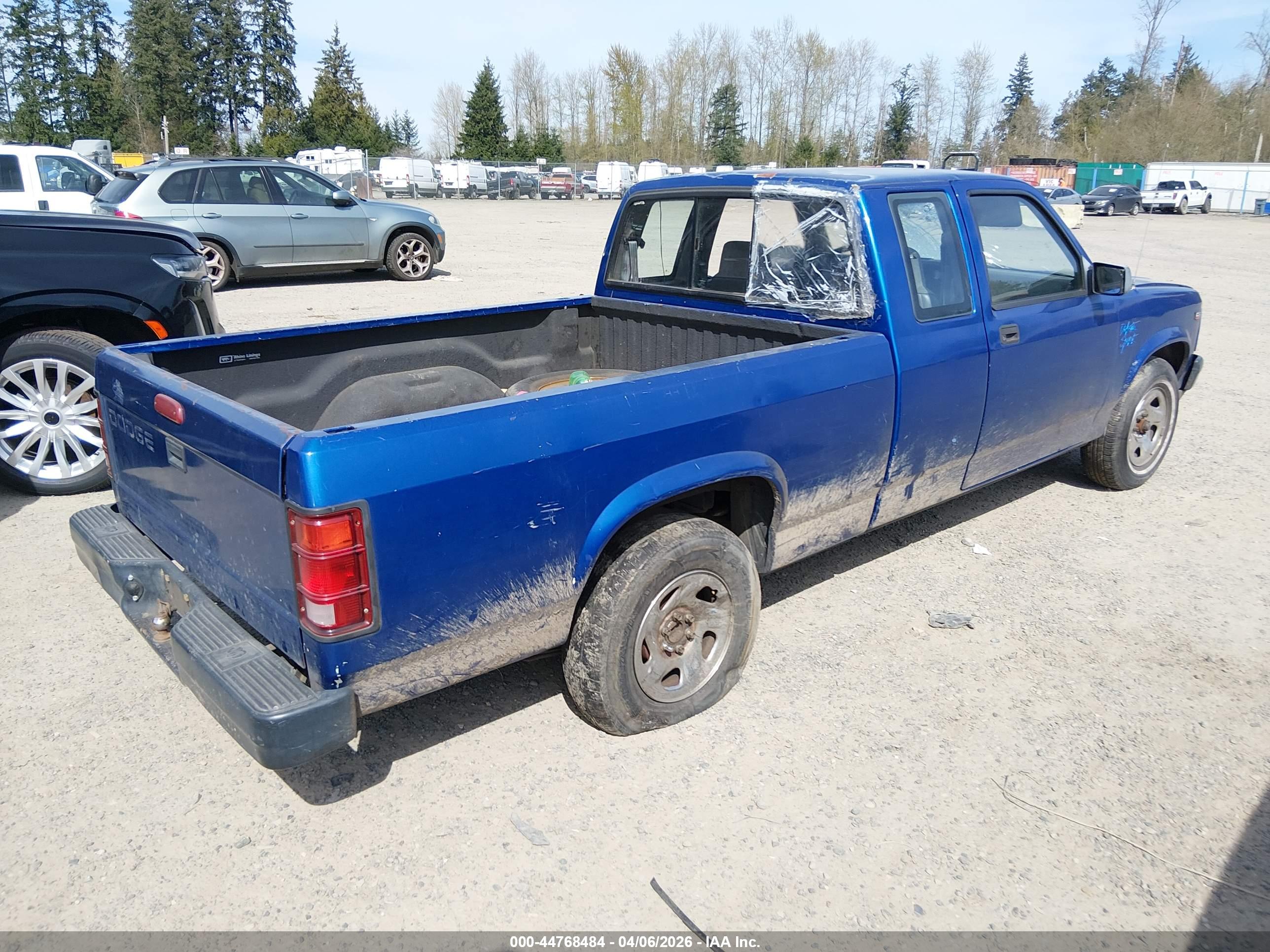 DODGE DAKOTA image 4