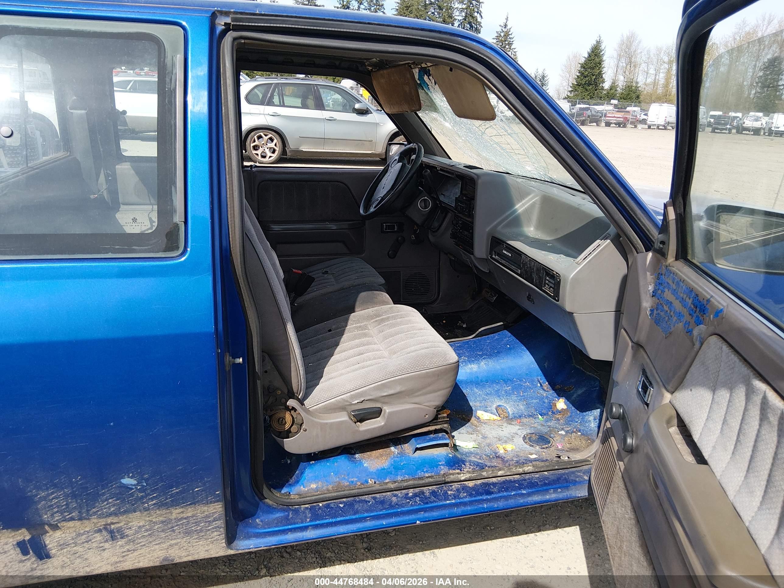 DODGE DAKOTA image 5
