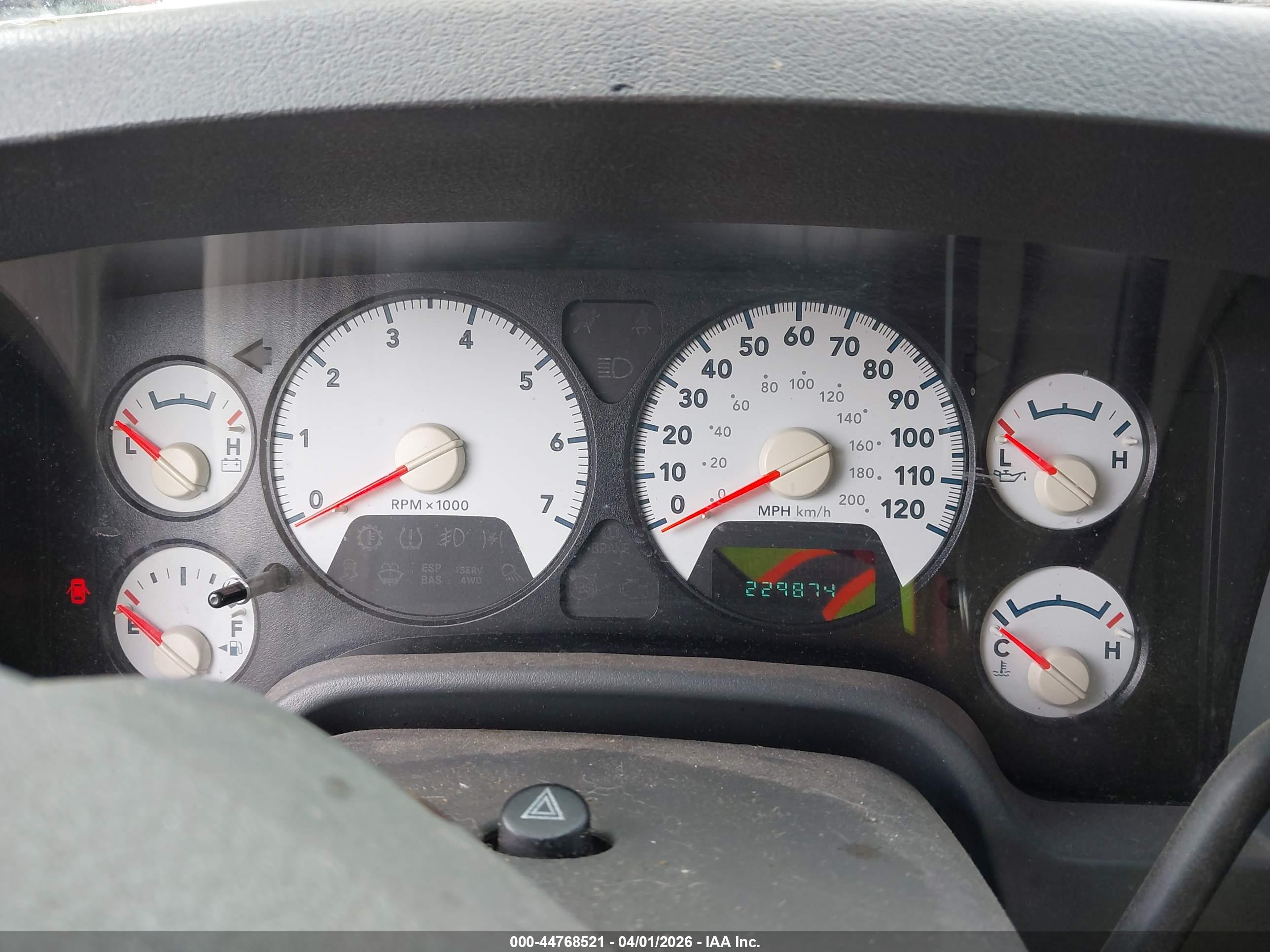 DODGE RAM image 7